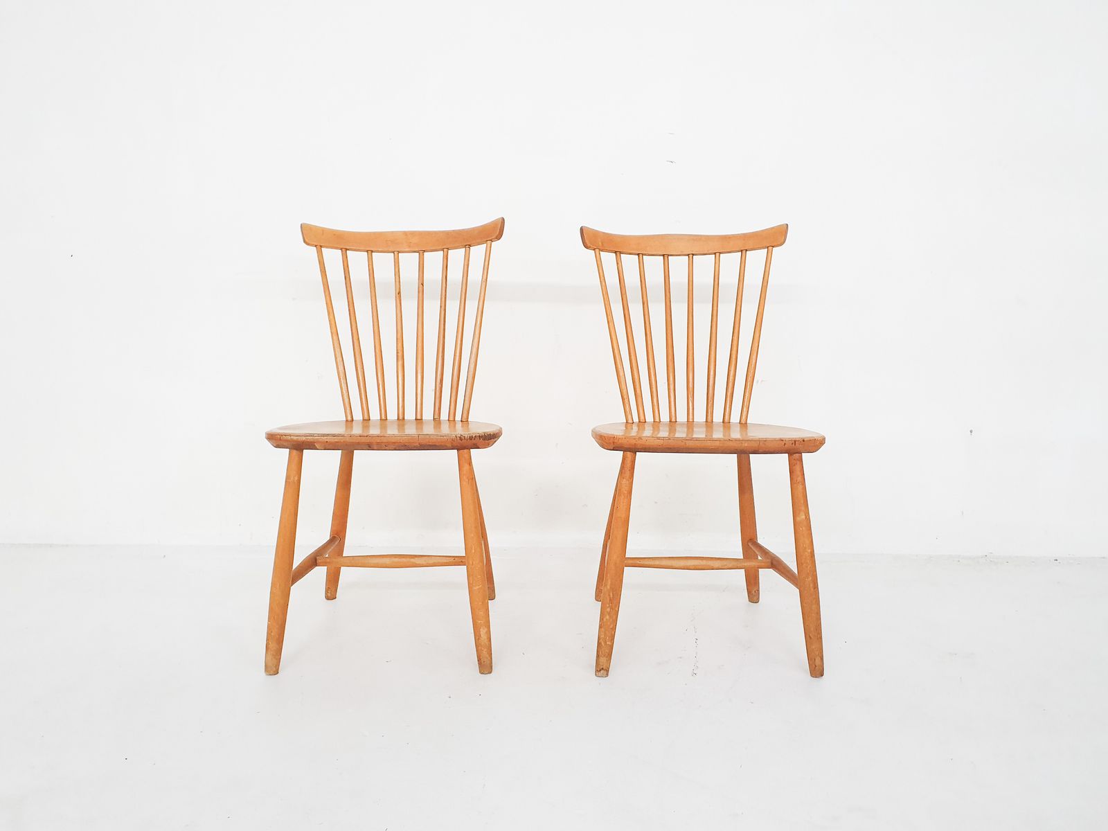 Pastoe Stijl Spijlenrug Eetkamerstoelen, Nederland, Ca. Jaren 1950