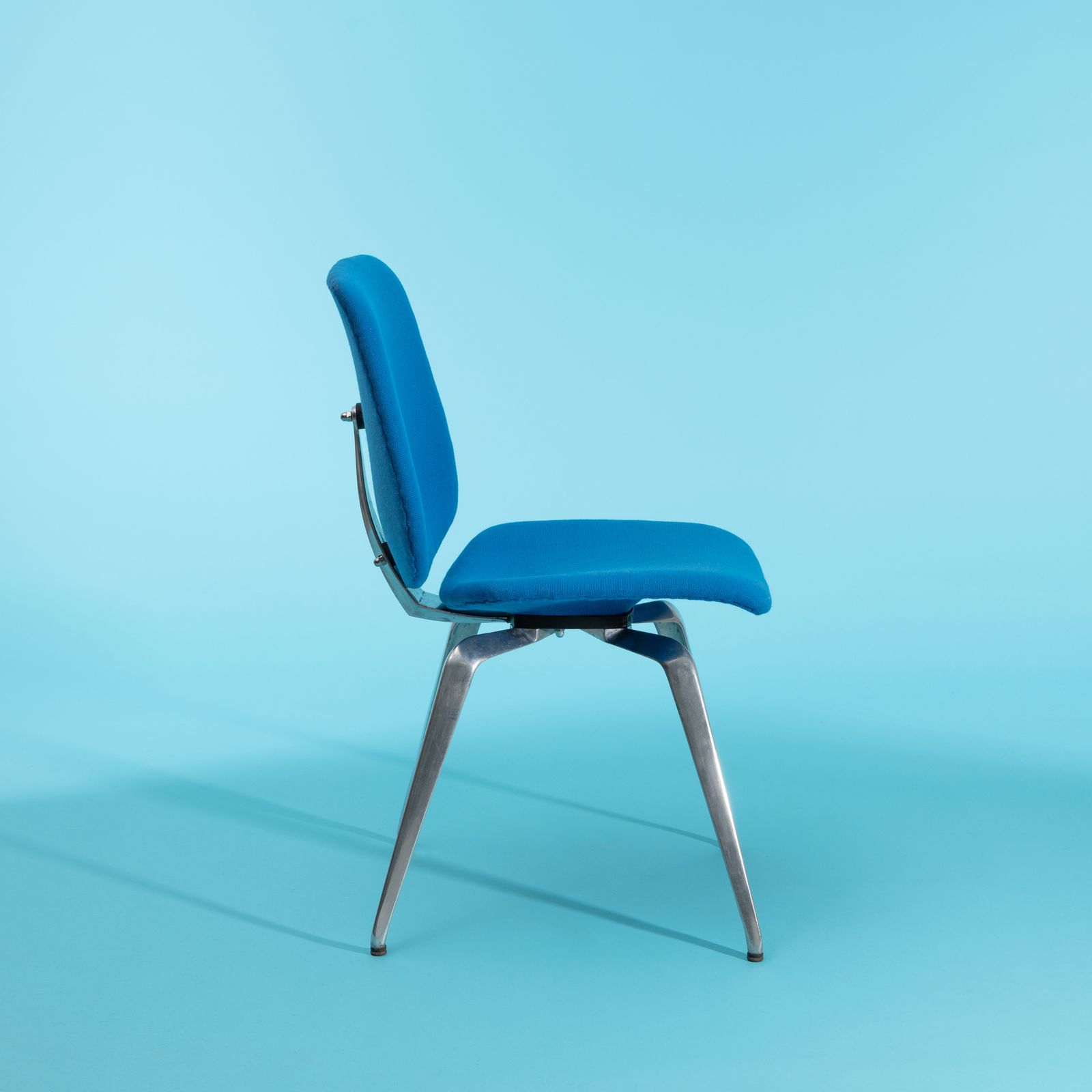 Claude Gaillard, Competition Chair, Dmu Ed., C.1960 photo for sale