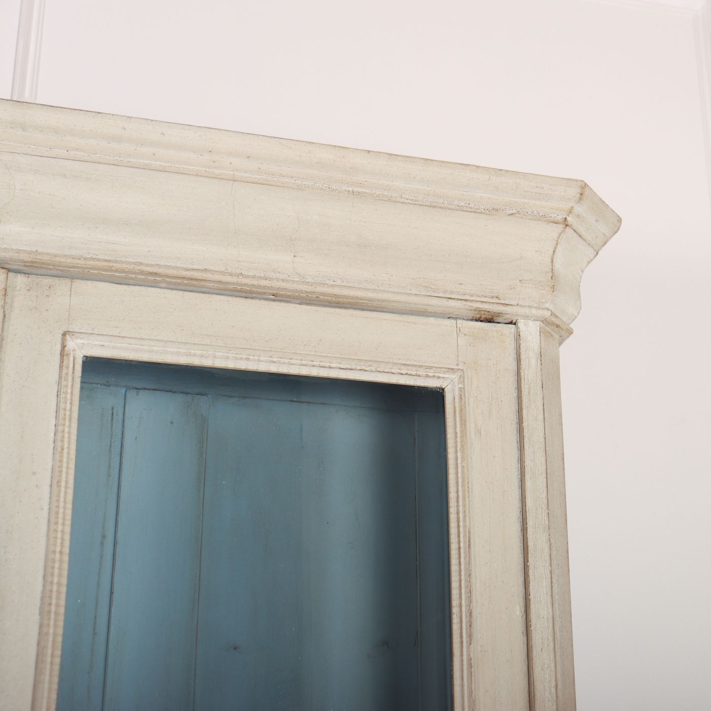 19th Century Italian Painted Bookcase photo 17994.0