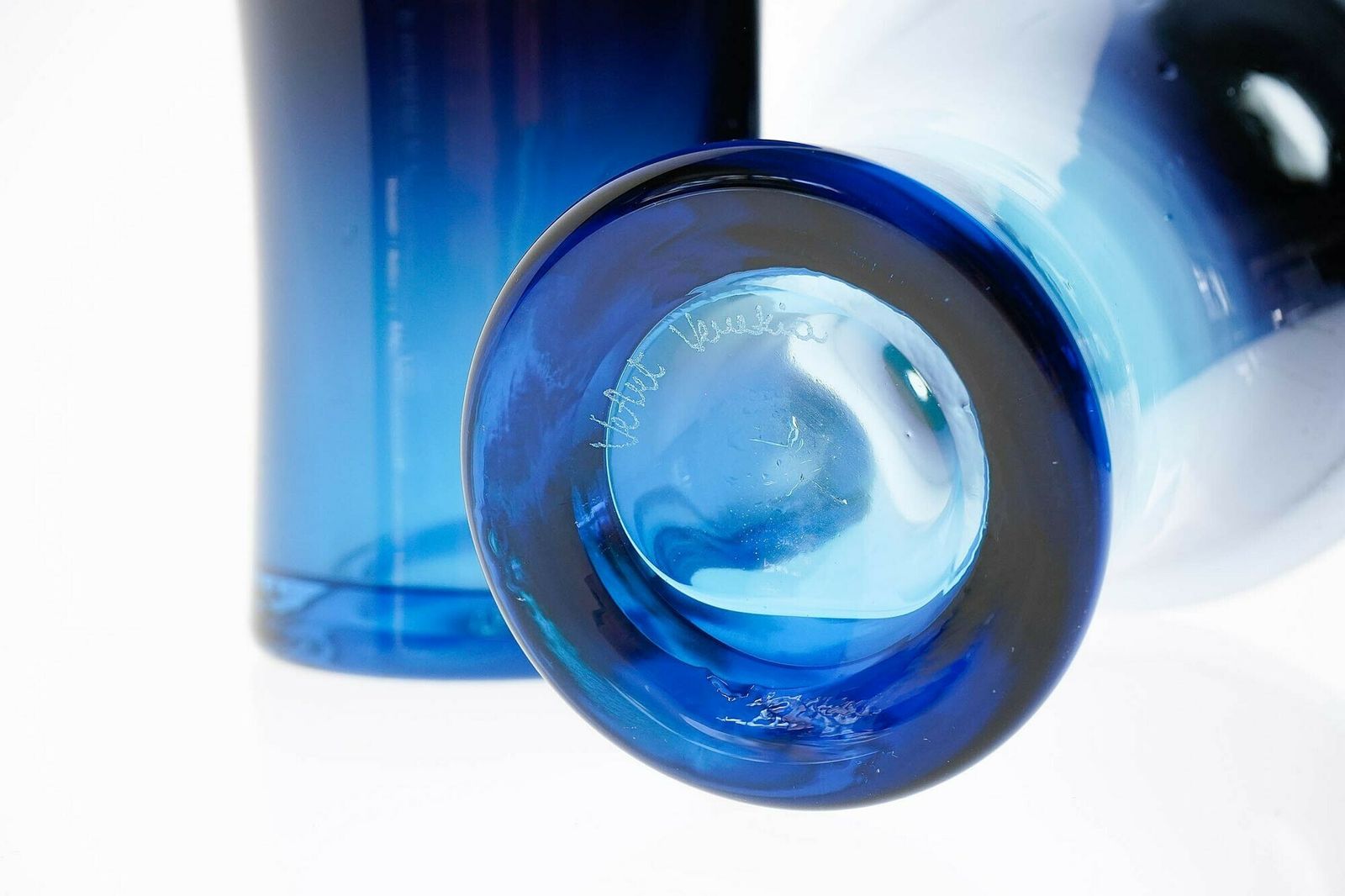 Pair Of Glass Vases. Veart Cobalto Aquamarine Fading. Paolo Venini Design. photo buy