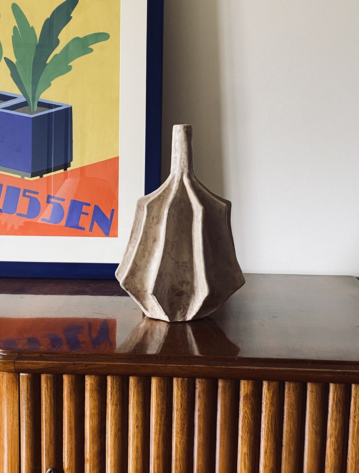 photo furniture Organic Modern White Earthenware Vase, France 1970s