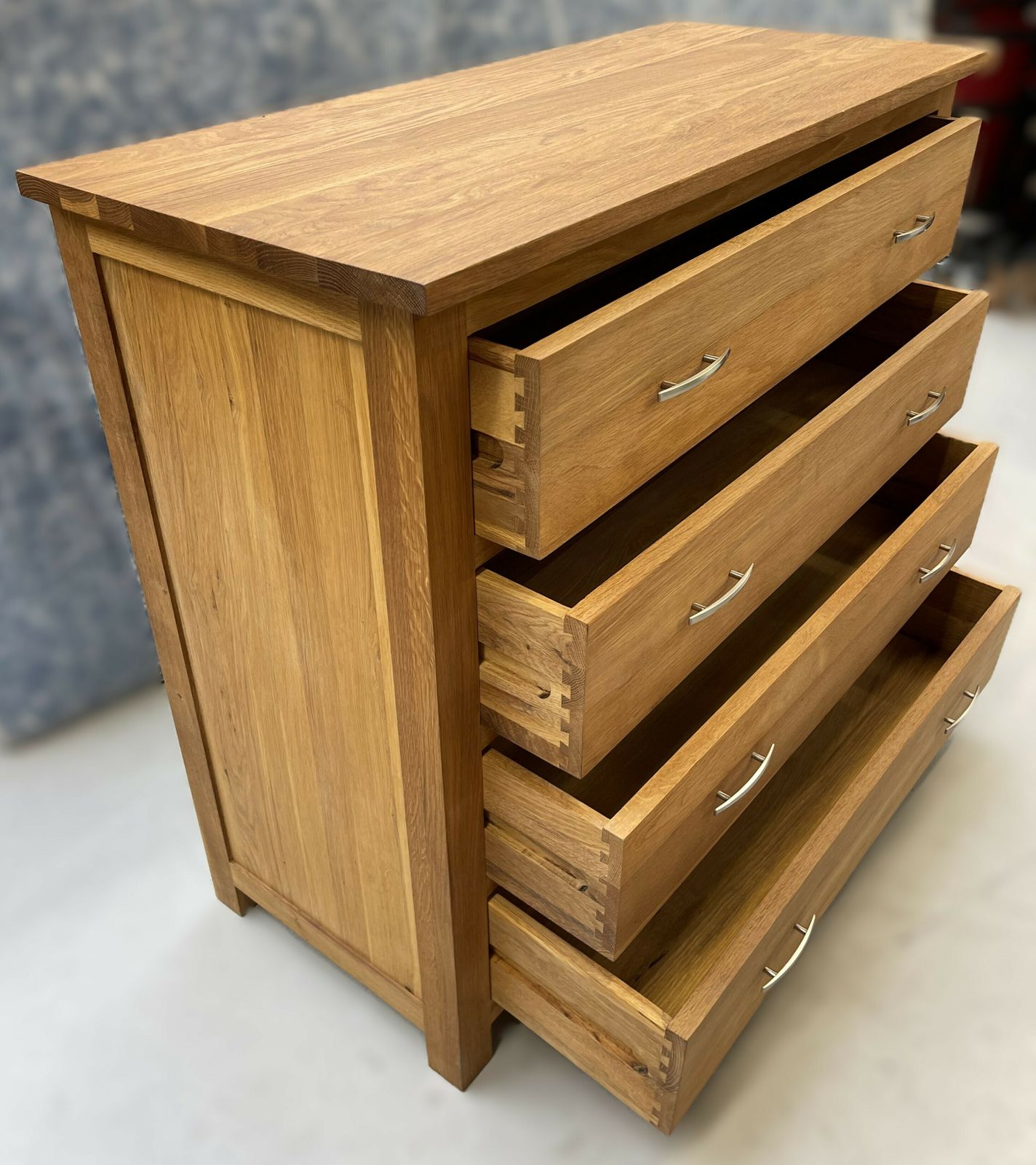 Oak Chest Of Drawers, Solid Wood With 4 Large Drawers, Oiled Finish photo Furniture