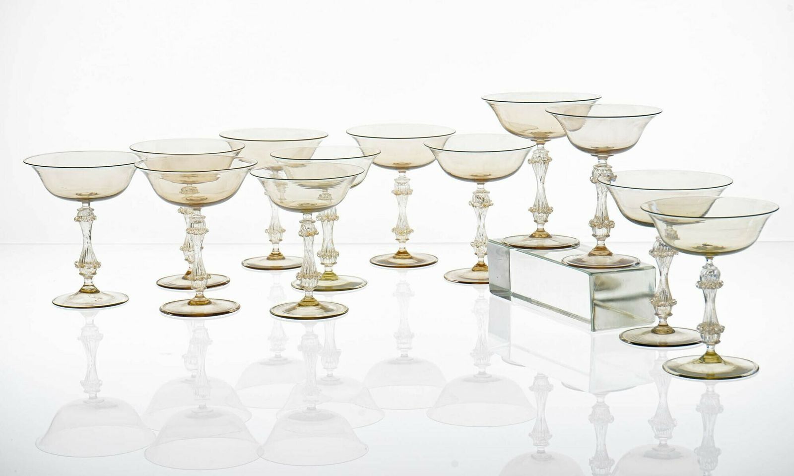Rare Set Of 12 Classic Cenedese Fume And Gold Champagne Glass . Unique photo vintage