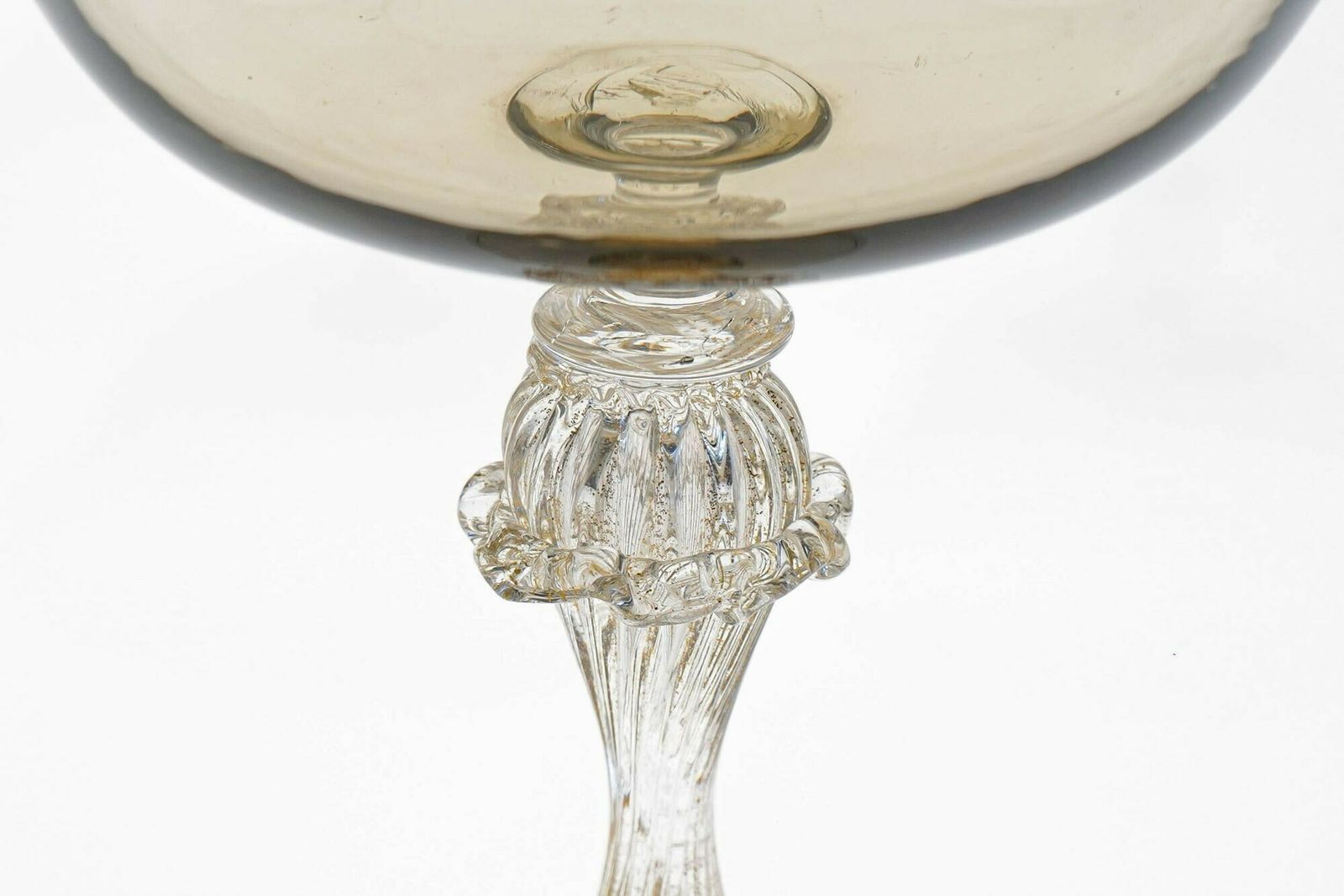 photo for sale Rare Set Of 12 Classic Cenedese Fume And Gold Champagne Glass . Unique