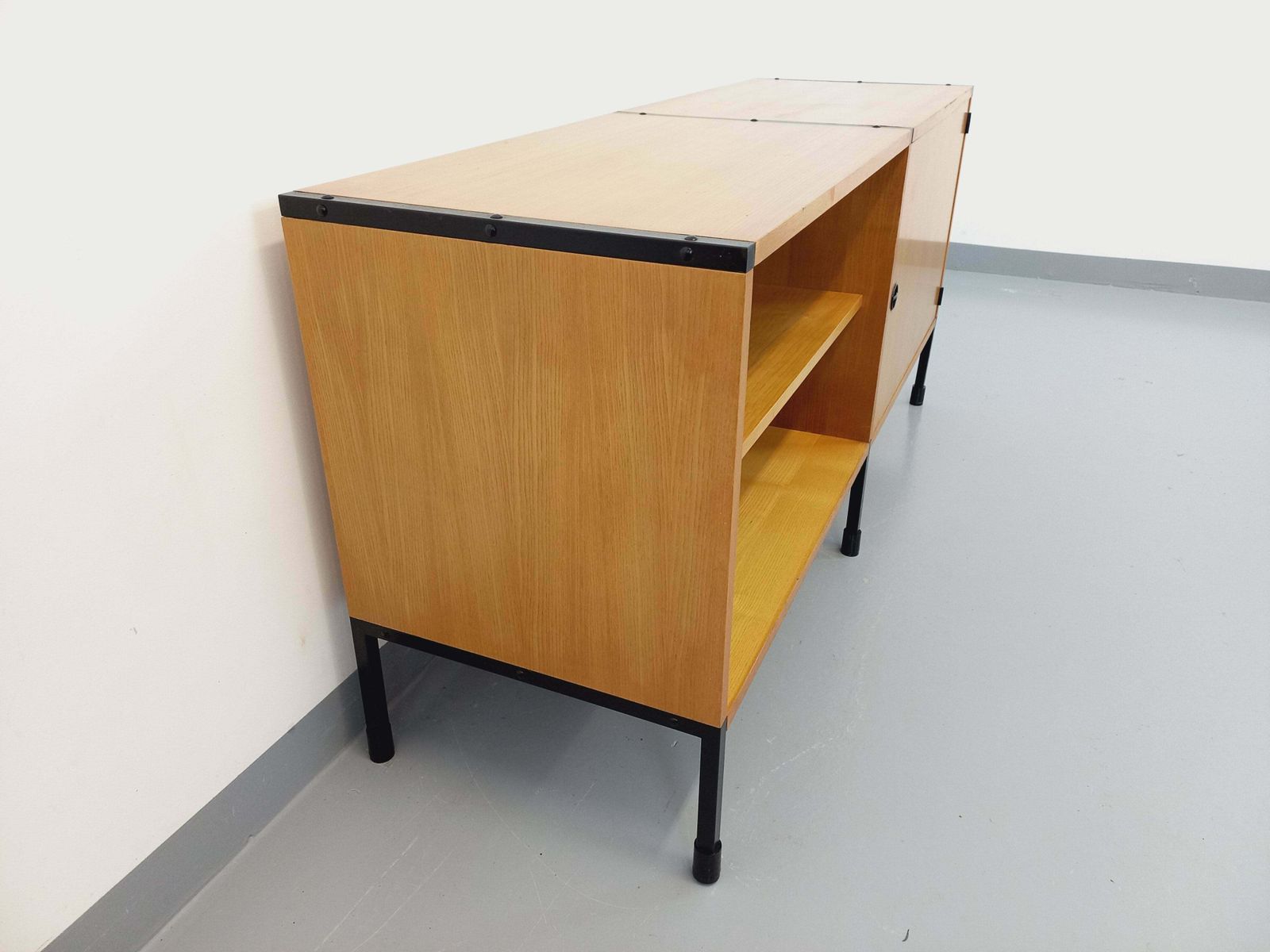 photo vinterior Arp Minvielle Sideboard By Guariche Mortier Motte In Ash