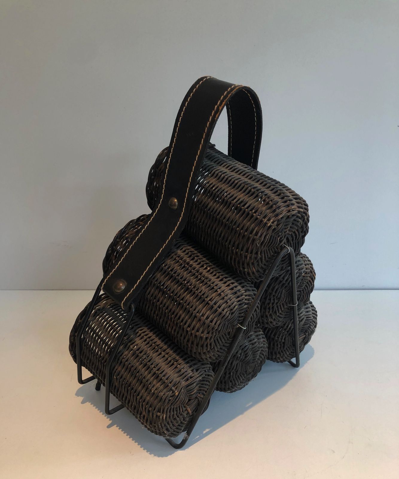 Rattan And Leather Bottle Holder photo 380.0