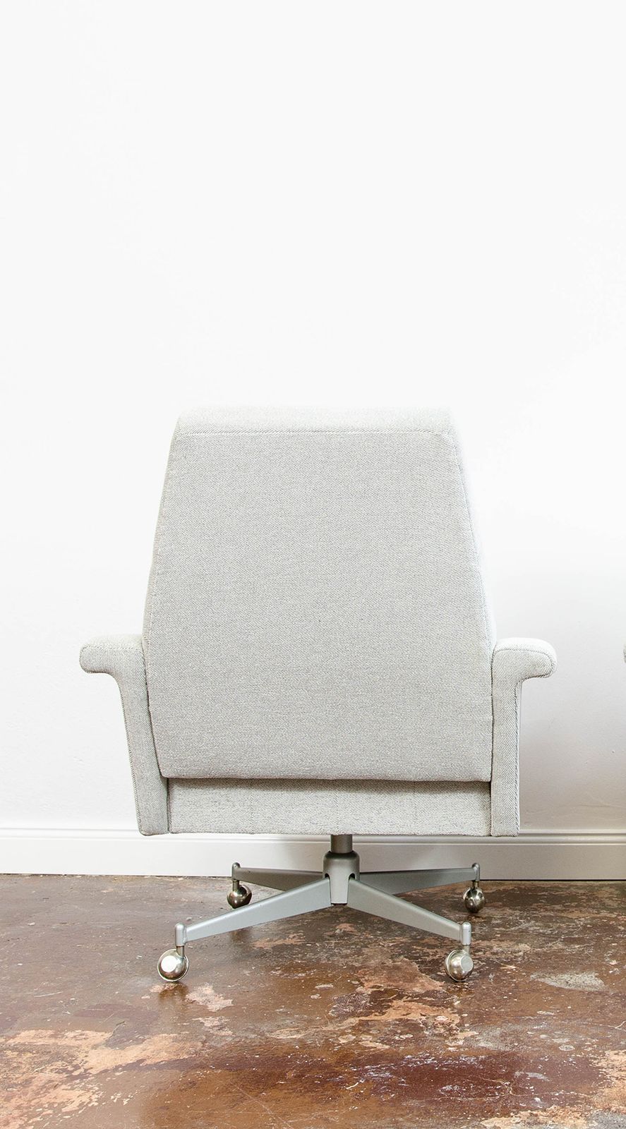 Office Chair From Up Závody On Metal Wheels, Czechoslovakia, 1970 photo vinterior