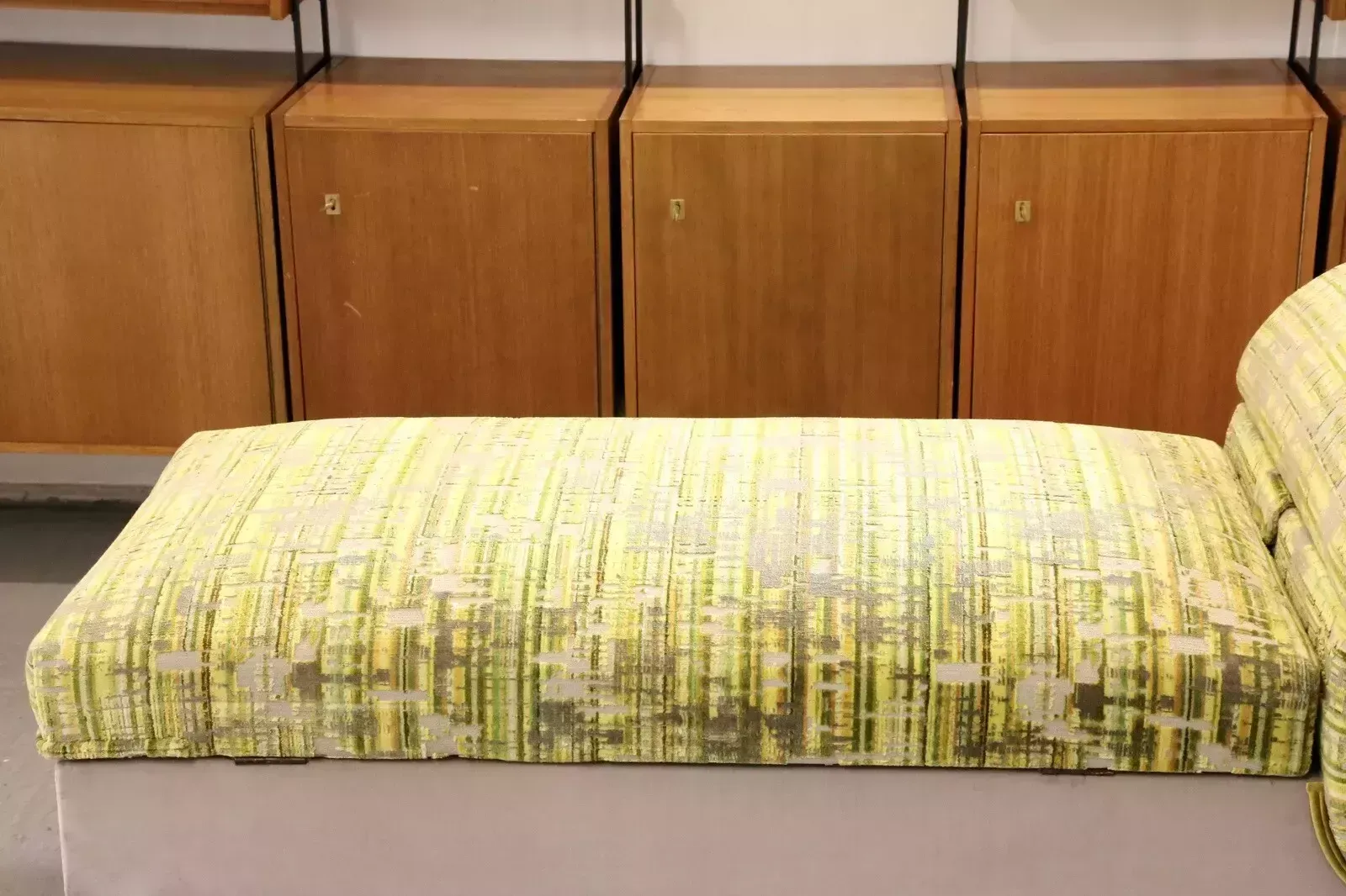Furniture Fine British Mid Century Daybed Ottoman With Osbourne And Little Fabric By Reylon photo