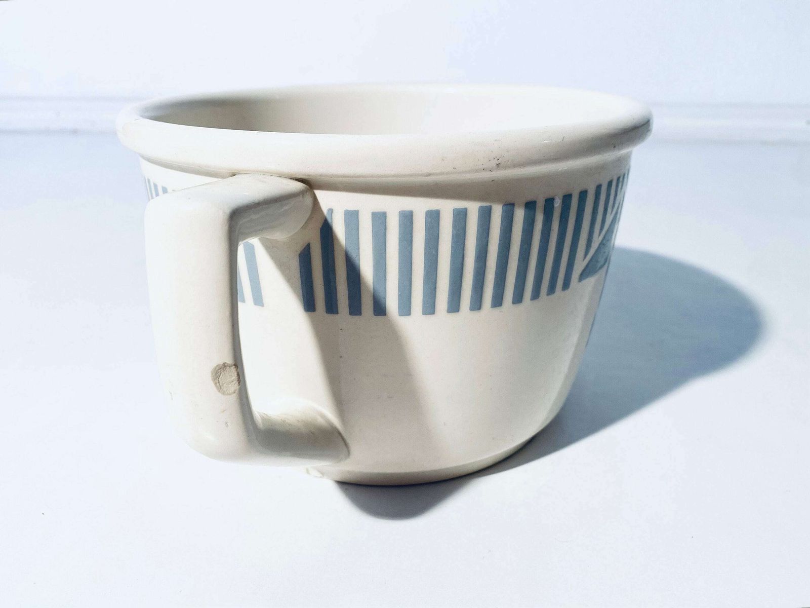 Art Nouveau Villeroy & Boch Ceramic Chamber Pot / 2559 Dresden 1920s photo for sale