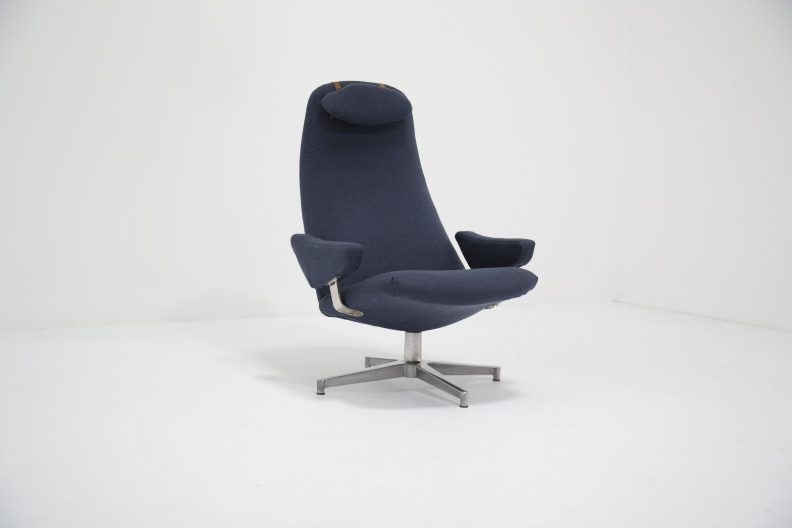 Meubels Beklede Draaibare Lounge Fauteuil "Contourette Roto" Van Alf Svensson Voor Dux, Zweden, Jaren 1960. photo