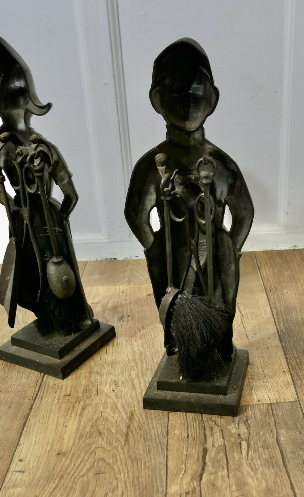 Iron Dutch Girl And Boy Companion Set photo vinterior