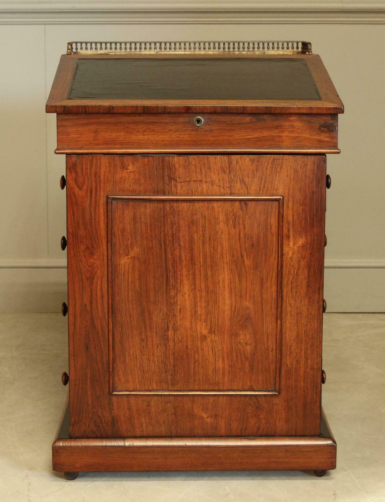 Early 19th Century Rosewood Davenport photo furniture