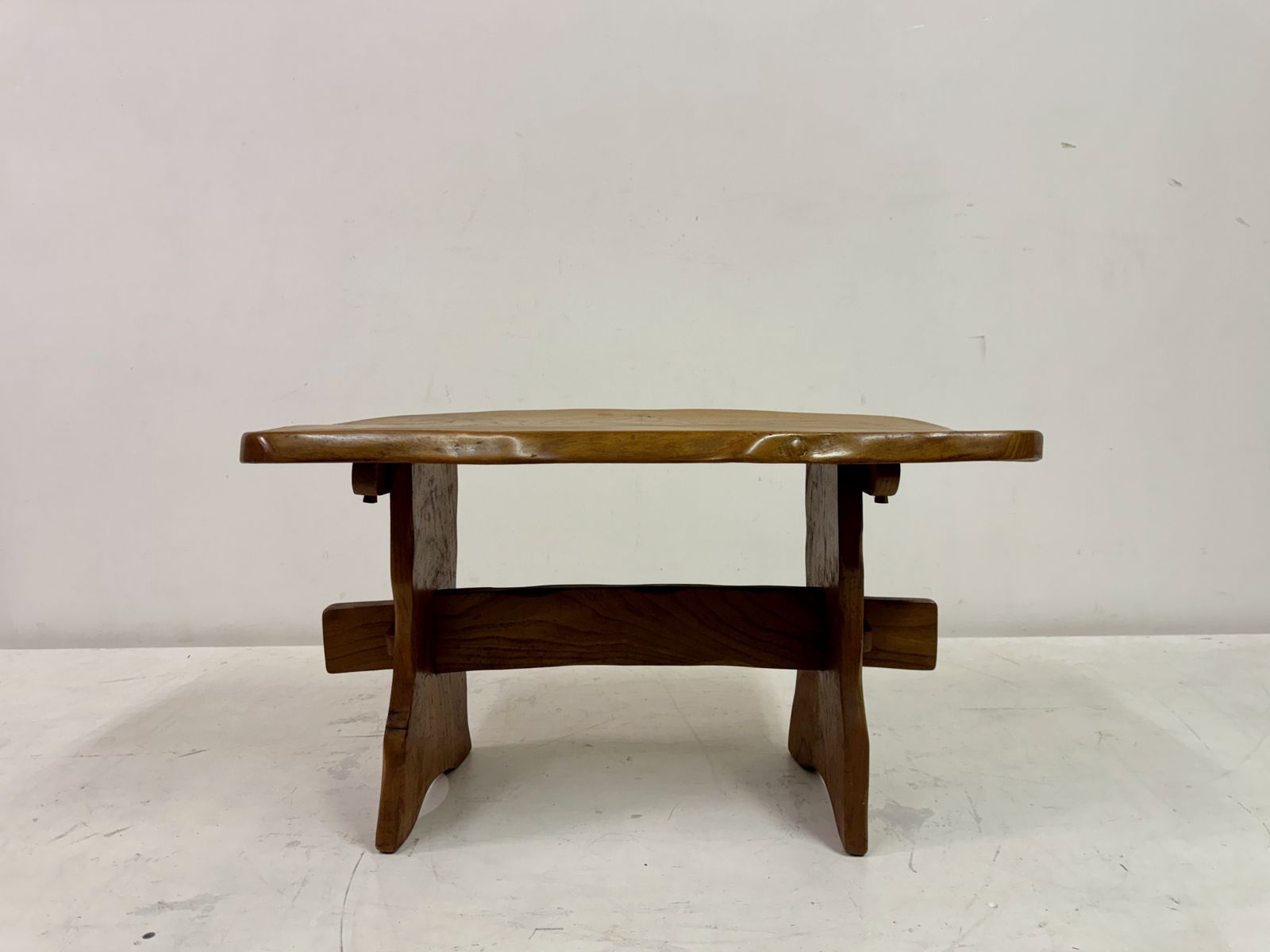Mid Century Elm Side Table photo 425.0
