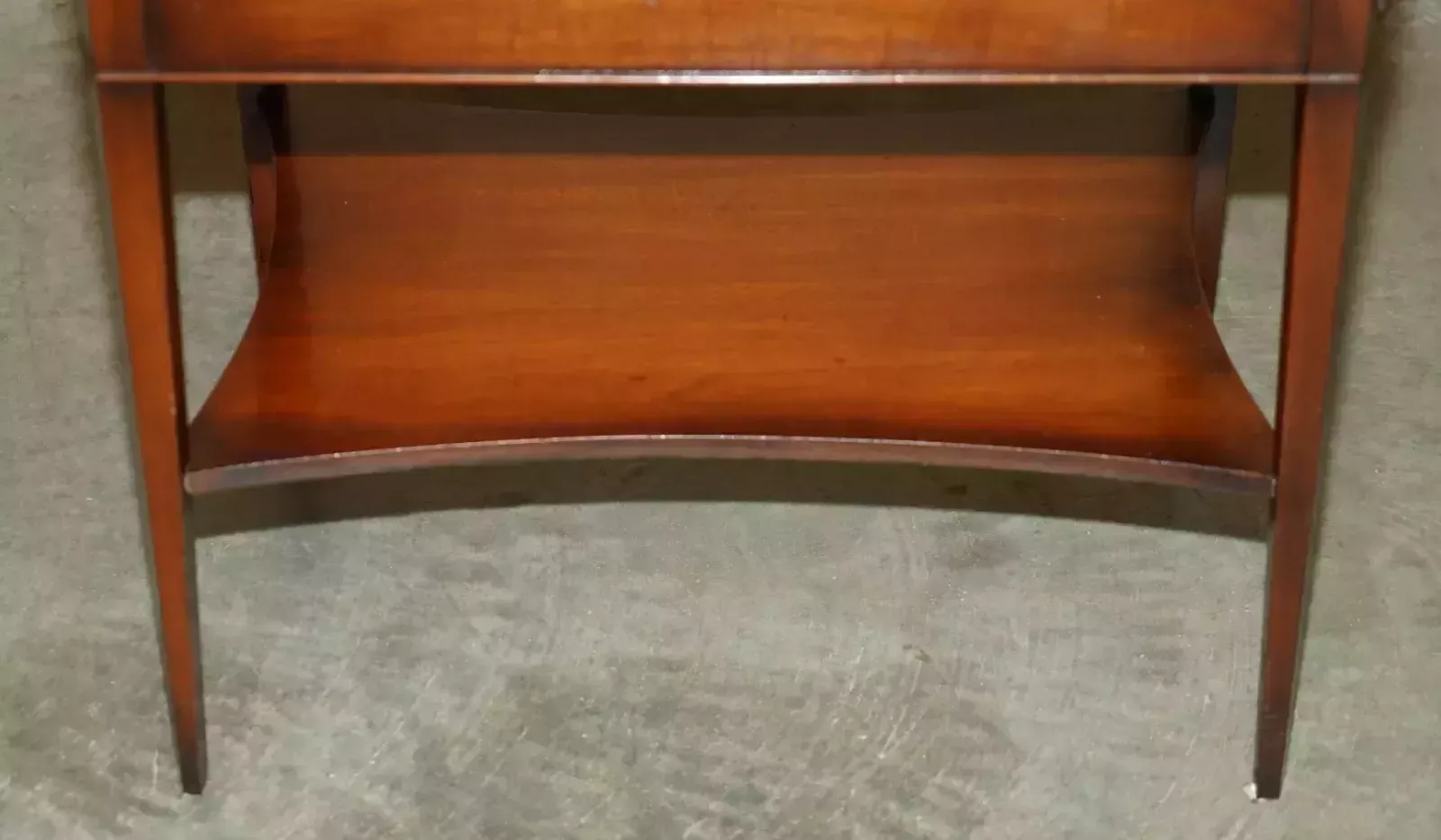 Furniture Pair Of Vintage Fully Stamped Grand Rapids Mich Brown Leather Side Lamp Tables photo