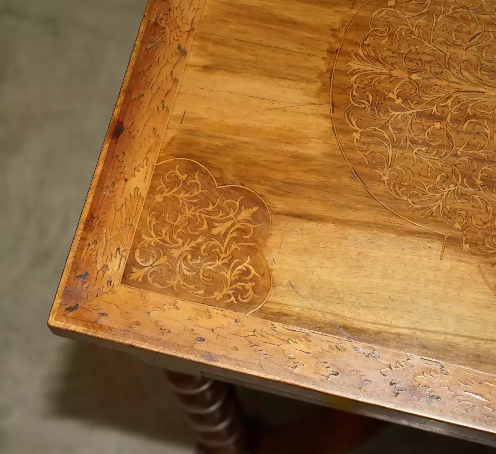 photo vinterior Antique William & Mary Style Restored Seaweed Marquetry Single Drawer Table Desk