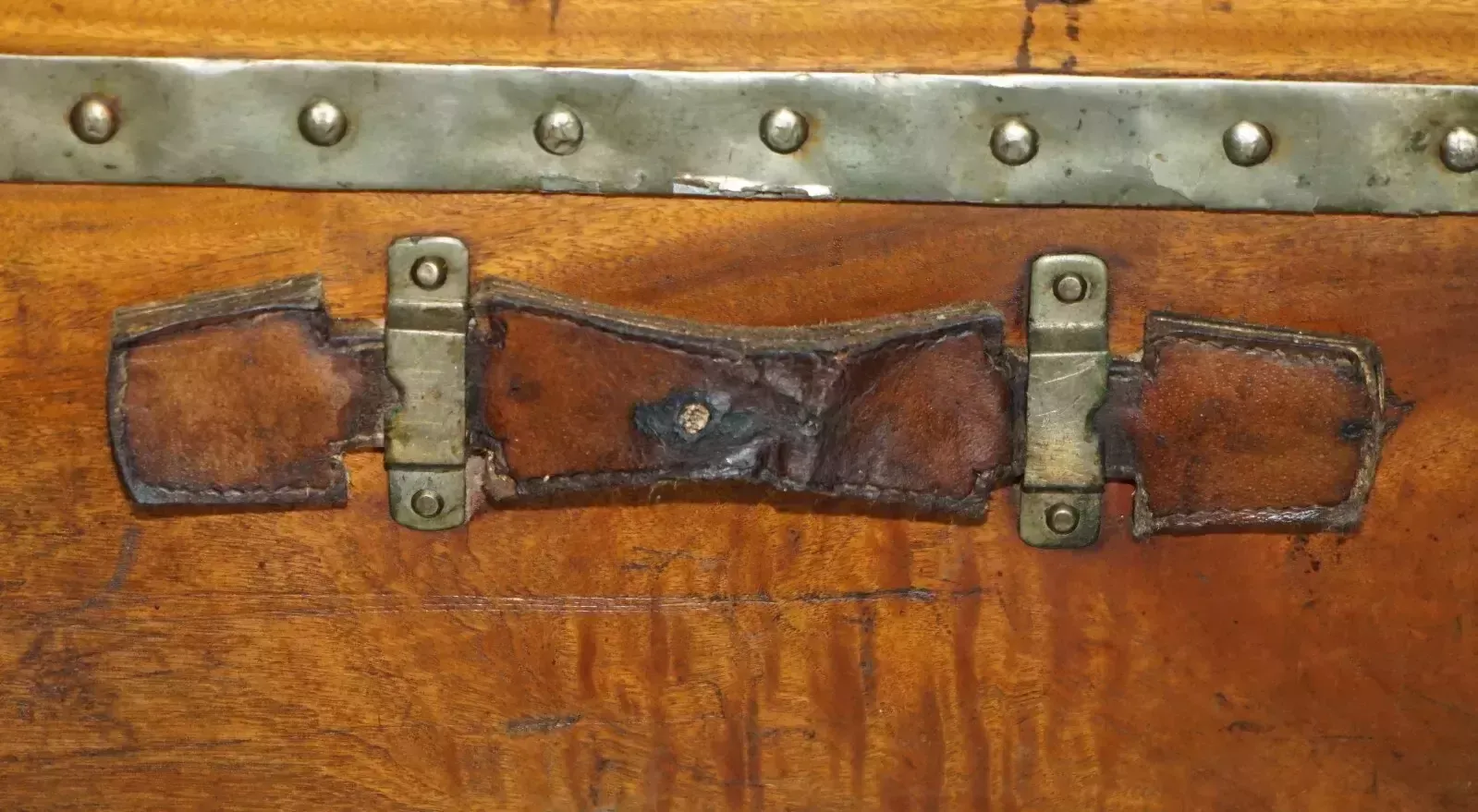 photo for sale Exquisite Antique Circa 1900 Chinese Export Camphor Wood Steamer Luggage Trunk