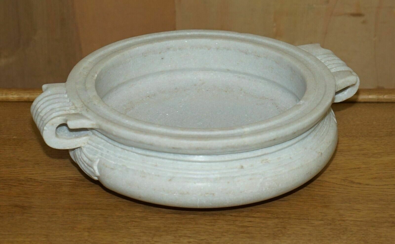 Pair Of Antique 19th Century White Carrara Marble Shallow Garden Home Planters photo for sale