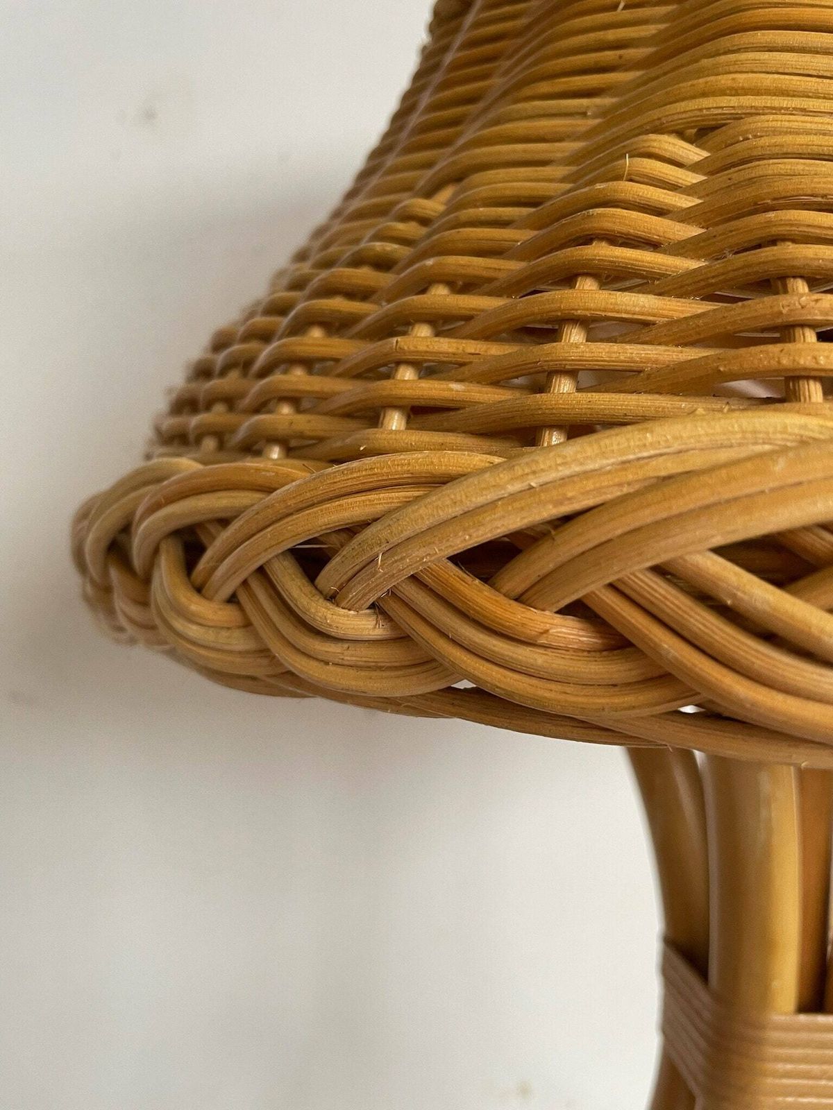 Wonderful Boho 1970s Bamboo And Wicker Table Lamp With Large Shade photo vintage