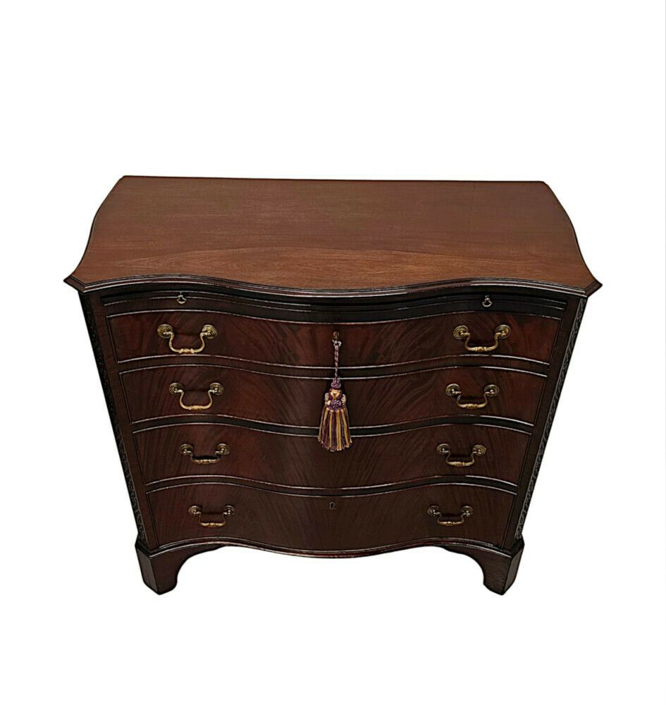 A Very Fine Early 20th Century Serpentine Chest Of Drawers photo 3360.0335999999998