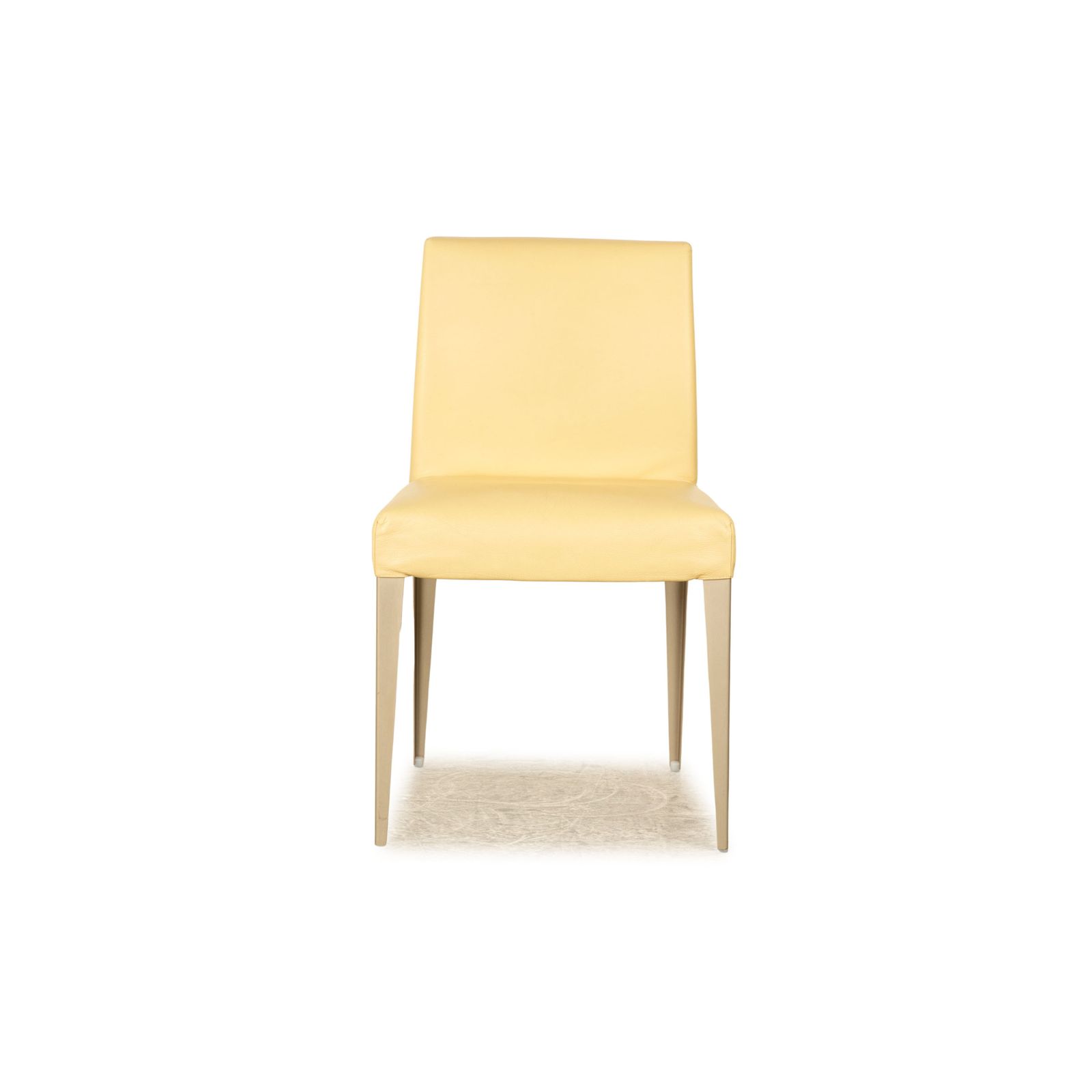 Lot de 4 chaises B&B Italia en cuir crème, salle à manger photo vinterior