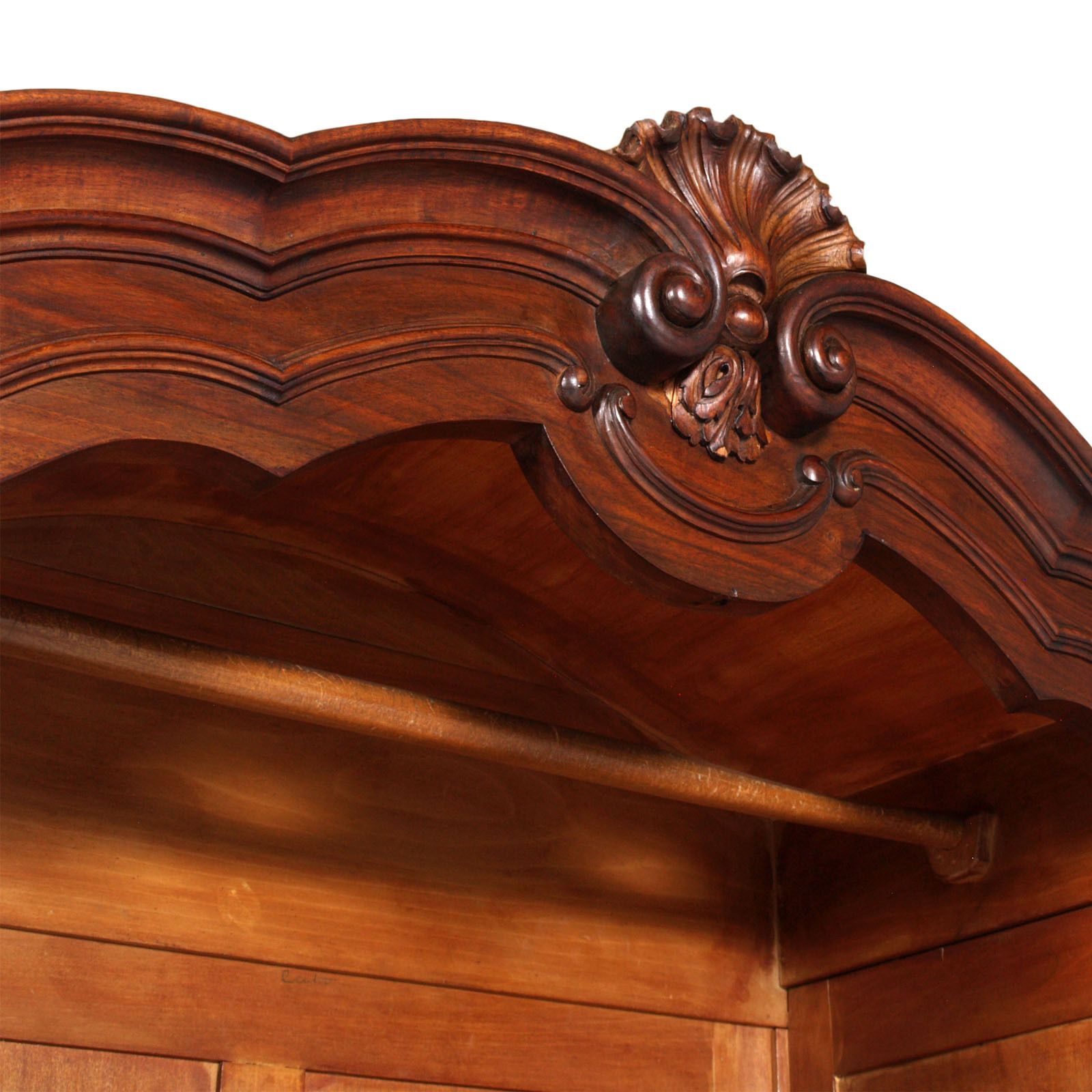 photo vintage Italy Baroque Massive Carved Walnut Complete Bedroom Sets