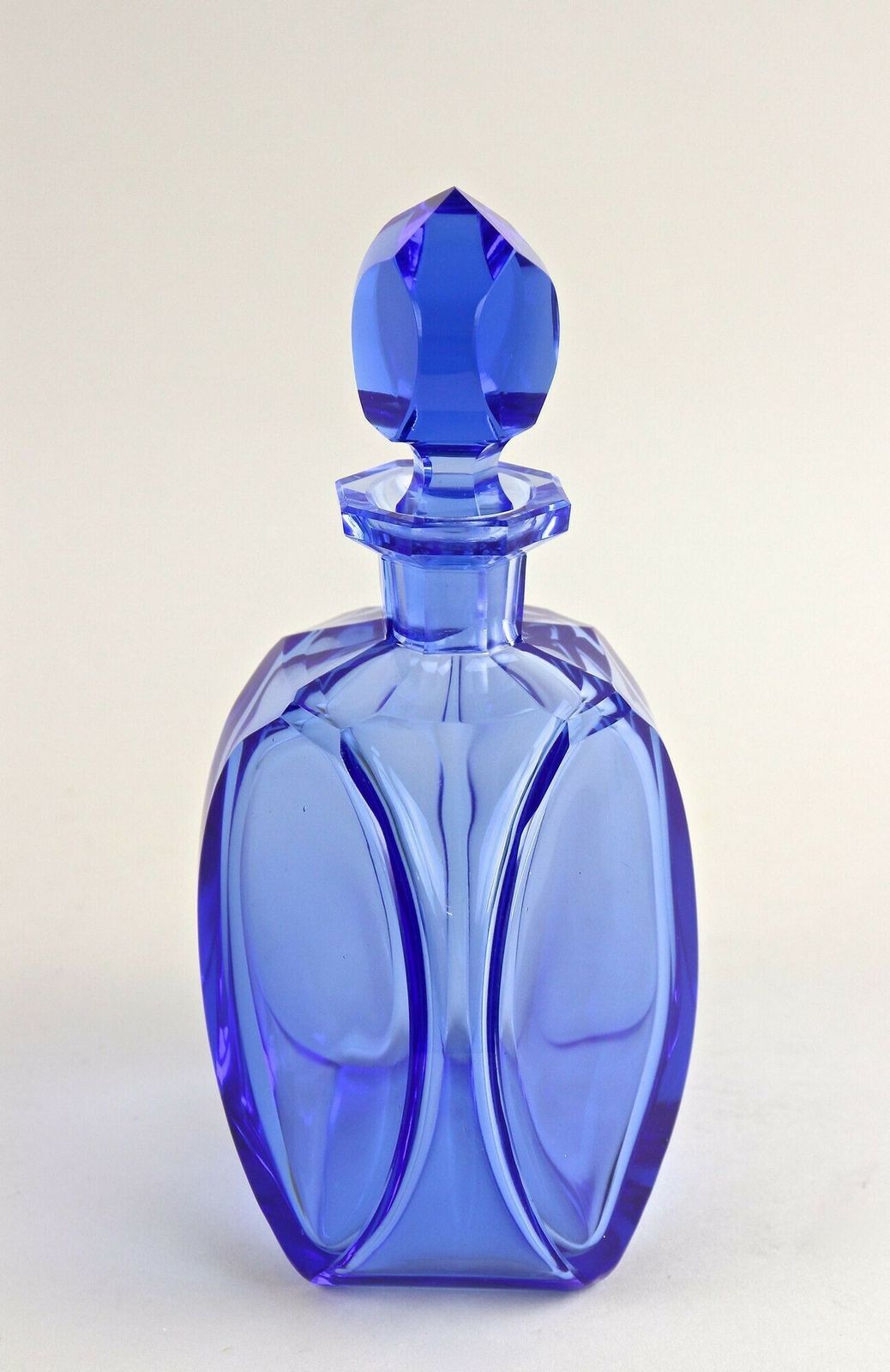 20th Century Art Deco Decanter Set/ Liquor Set With 5 Shot Glasses, Cz Circa 1920 photo 875.0