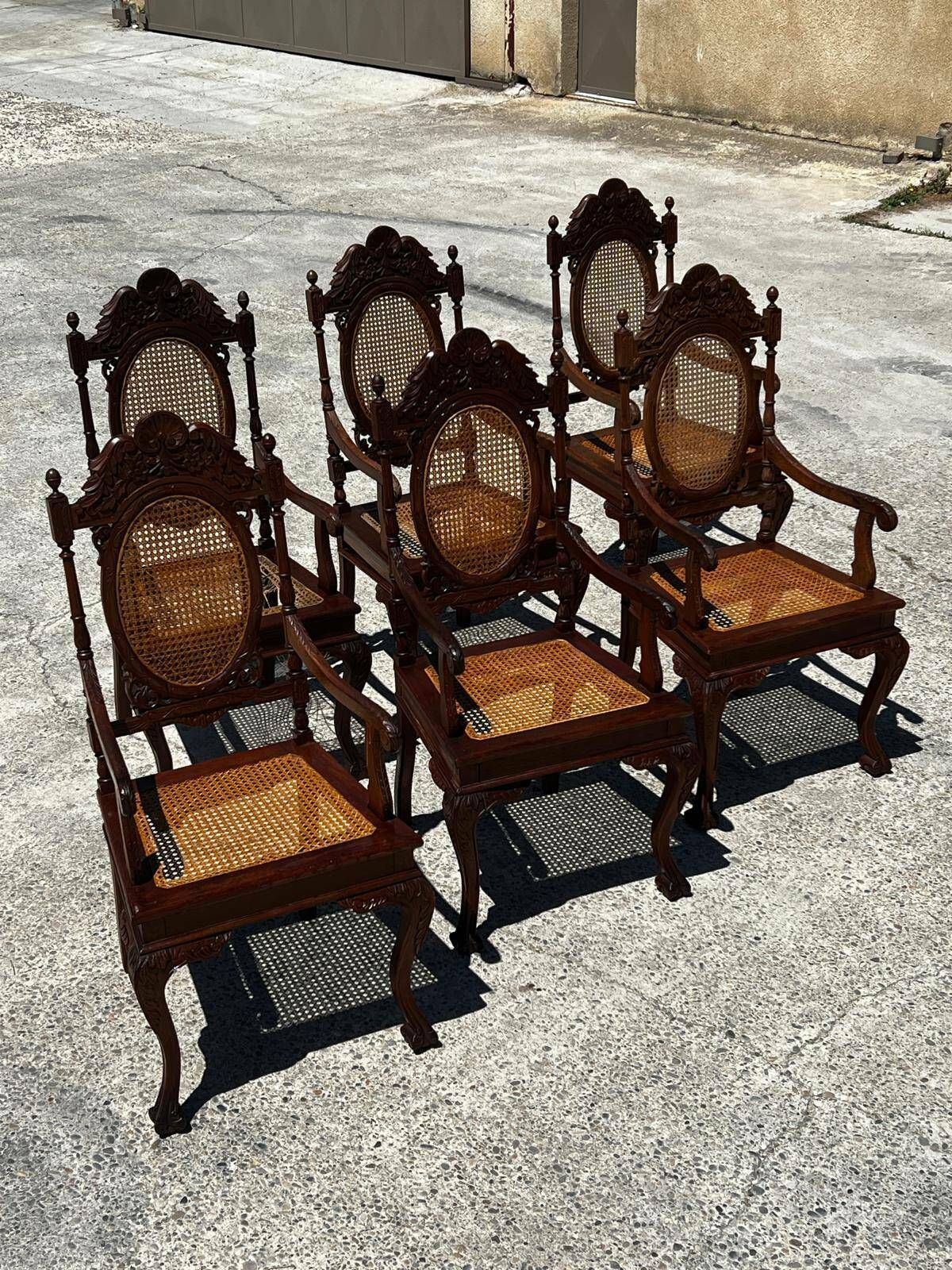 Set Of 6 Medallion Armchairs In Turned And Carved Wood Late 19th Century photo vintage