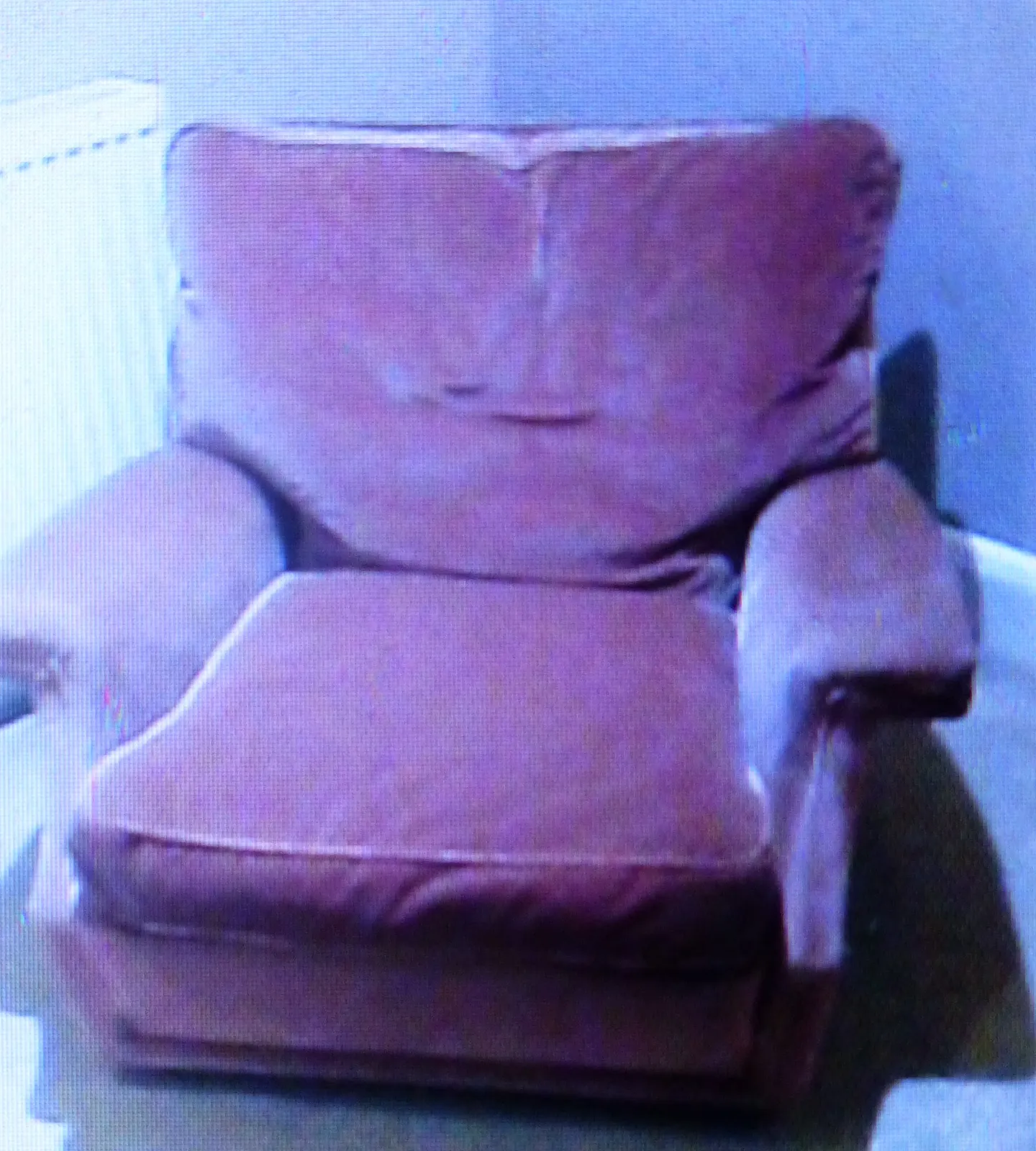 `Dusty Pink Velvet Covered 3 Seater And 1 Seater Sofa With Loose Feather/Down Filled Cushions photo for sale