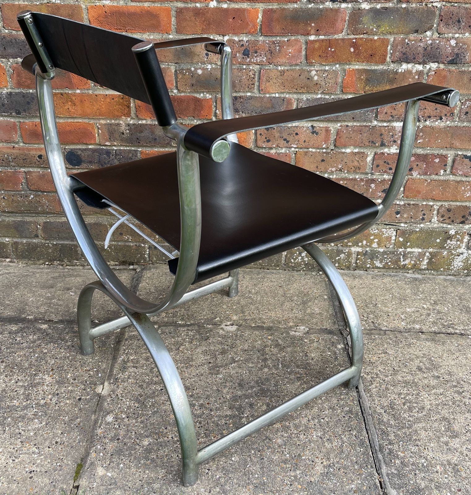 Ambrose Heal, A Rare Pair Of Original Heal's 1930s Chromium Plated Tubular Steel And Leather Roman Curule Chairs photo vinterior