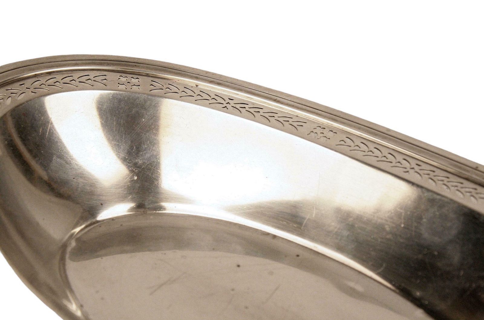 Early 20th Century Art Déco Sterling Silver Serving Bread Dish/Bowl By American Brand Tiffany & Co. photo Home Decor