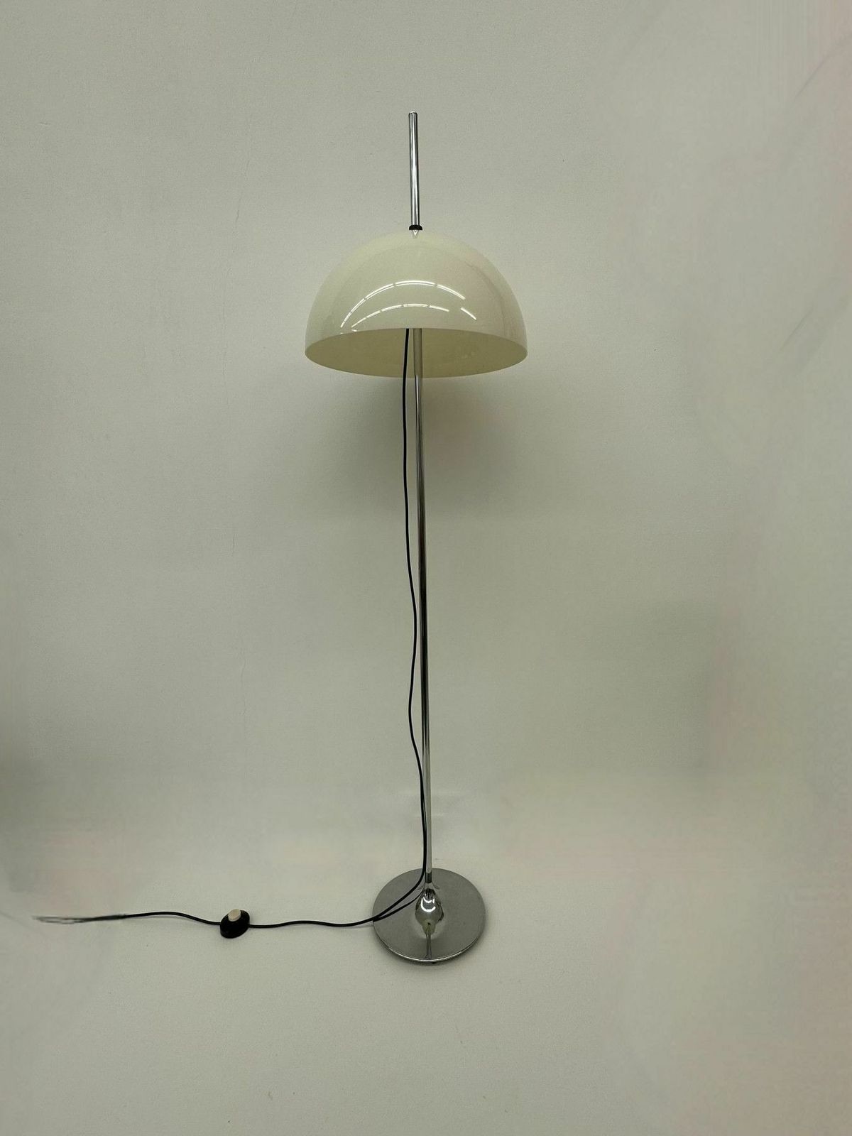 Vintage Mushroom Space Age Vloerlamp, Jaren 1970 photo furniture