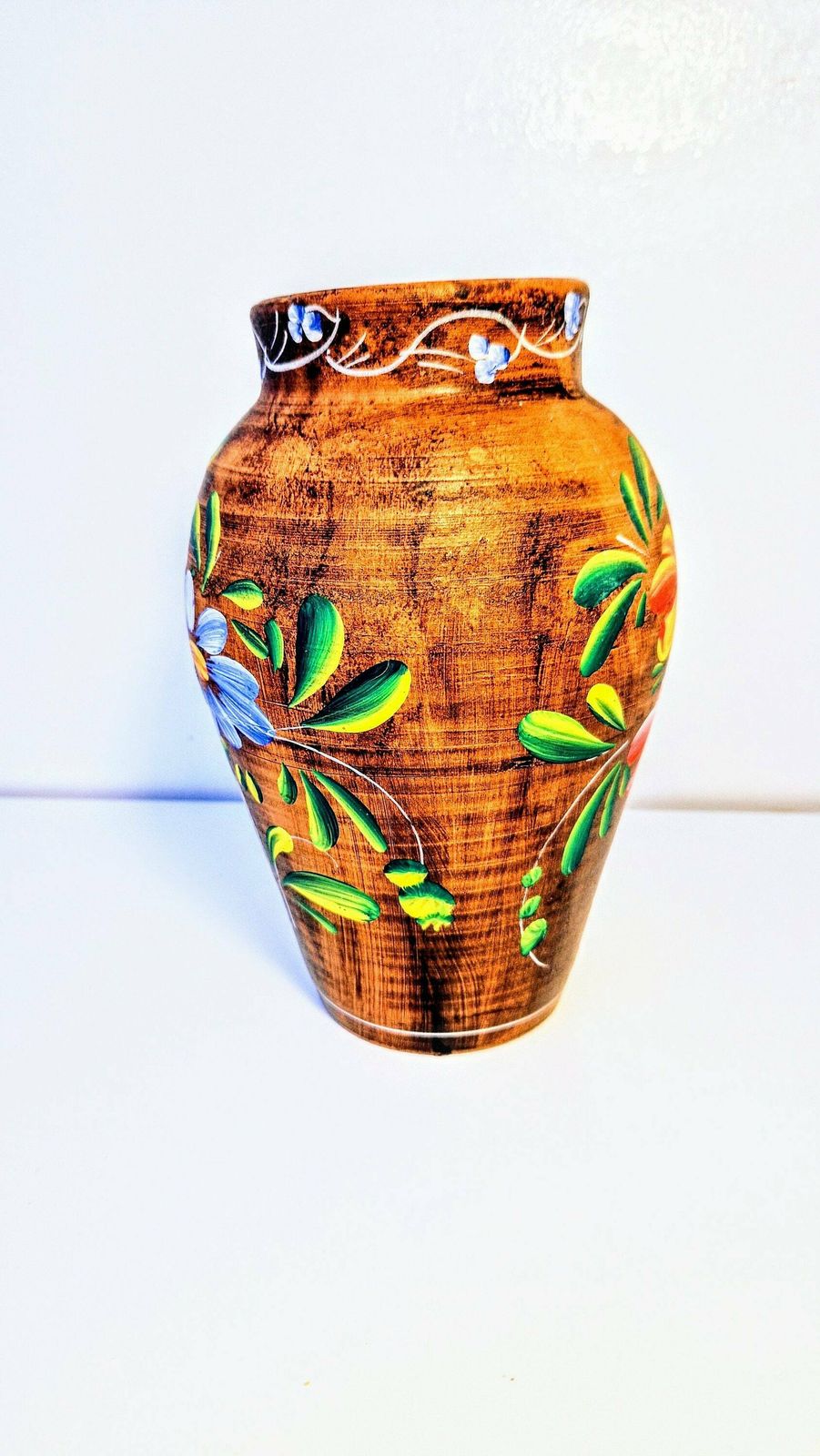 Hand Painted Earthenware Botossi Pot photo furniture