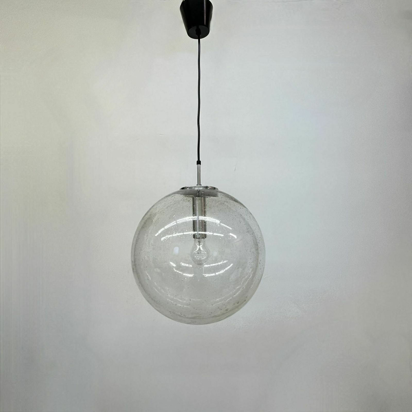 Grote Limburg Glashütte Hanglamp Globe Jaren 1970 Duitsland photo Verlichting
