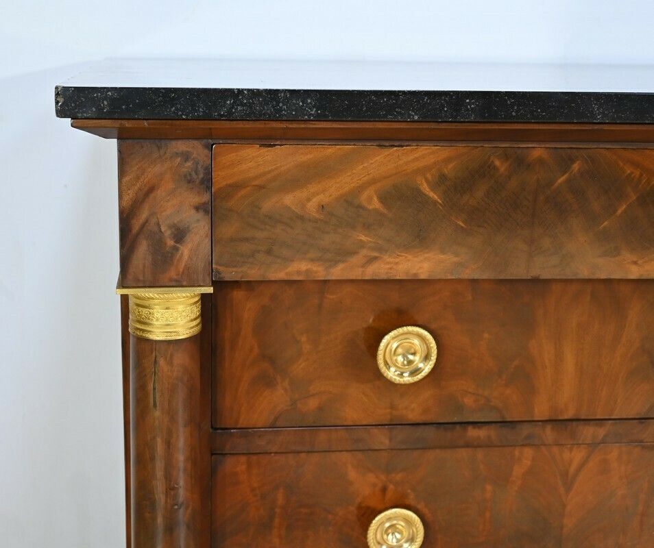 photo furniture Mahogany Chest Of Drawers, Empire Period – Early 19th Century