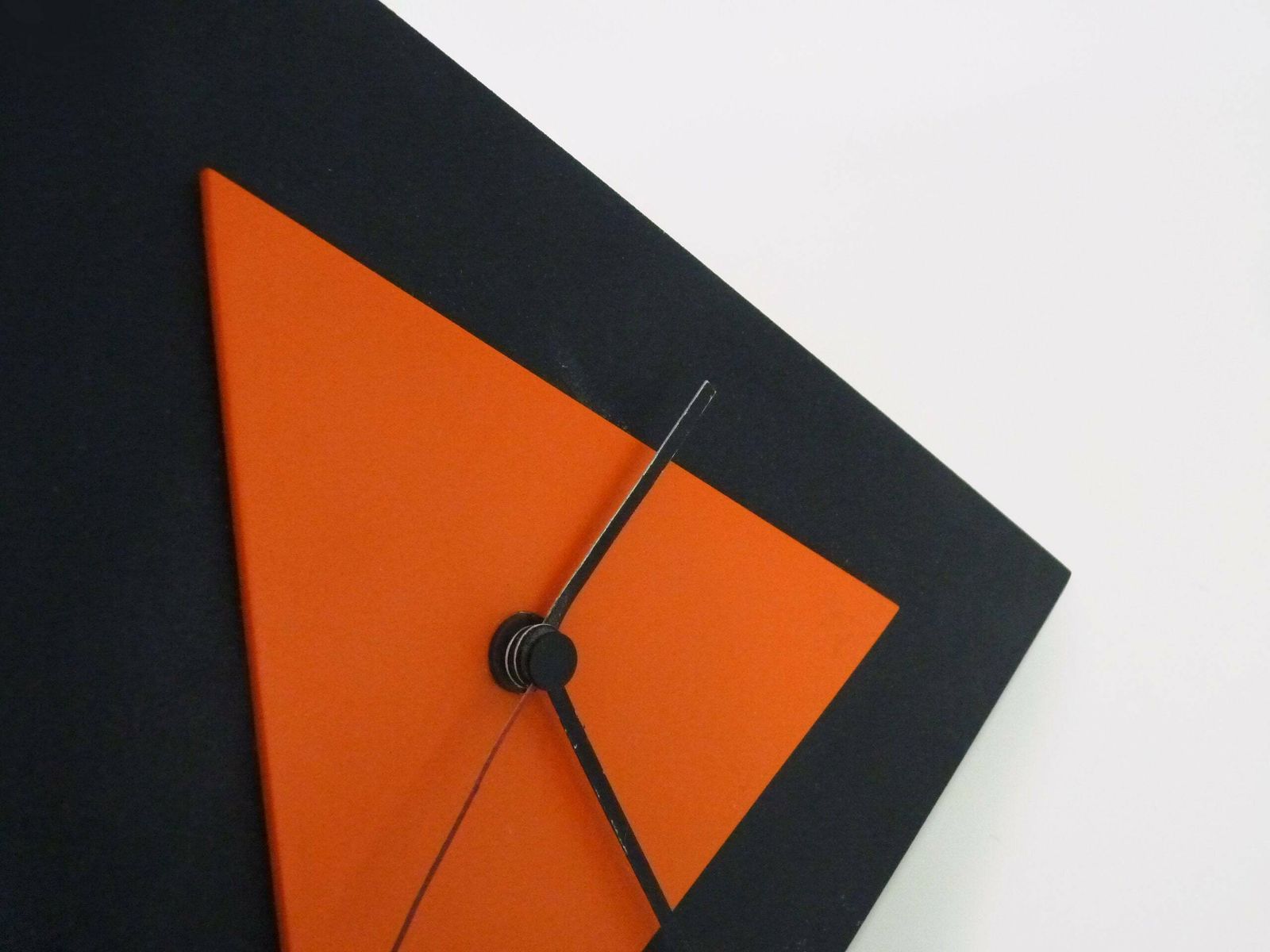 Postmodern Black Table Clock By Shiseido Japan, Memphis 1980s photo buy