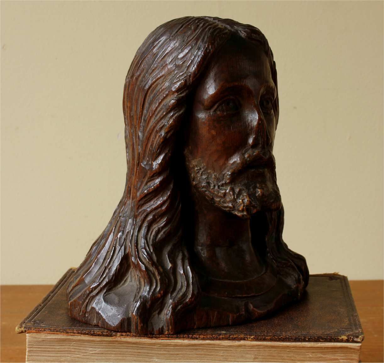 Carved Wood Jesus Christ Statue Head. 19th Century Religious Carving. photo 625.0