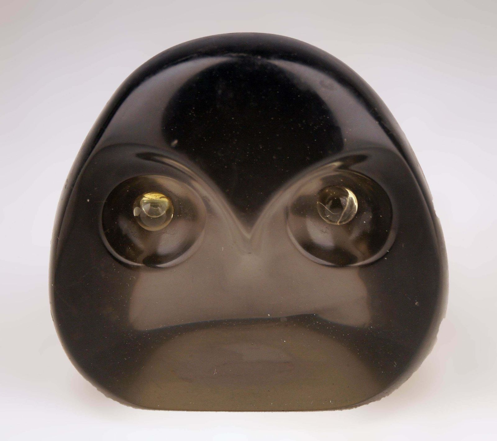 Space Age Palatnik Like Brazilian Op Art Acrylic/Lucite Monochromatic Translucent Owl Sculpture/Paperweight By Aldemir Martins, Brazil photo 575.0