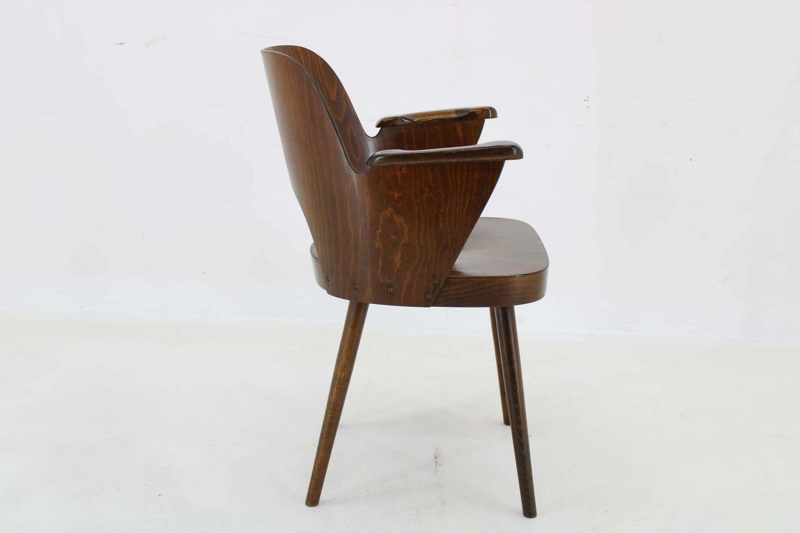 1960s Oswald Haerdtl Chair By Ton Czechoslovakia, Up To 10 Pieces photo vinterior