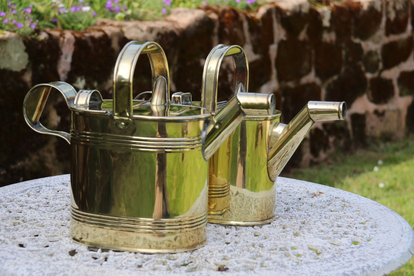 photo furniture A Matched Pair Of Late 19th C Country House Type Brass Watering Cans From The Langham Hotel, London