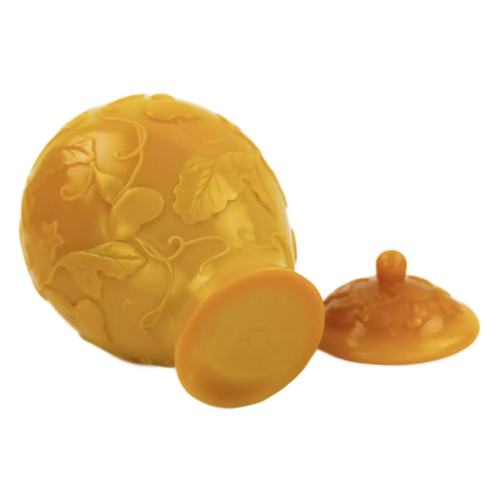 Chinese Yellow Beijing Glass Urn Vase From The 19th Century. photo vinterior