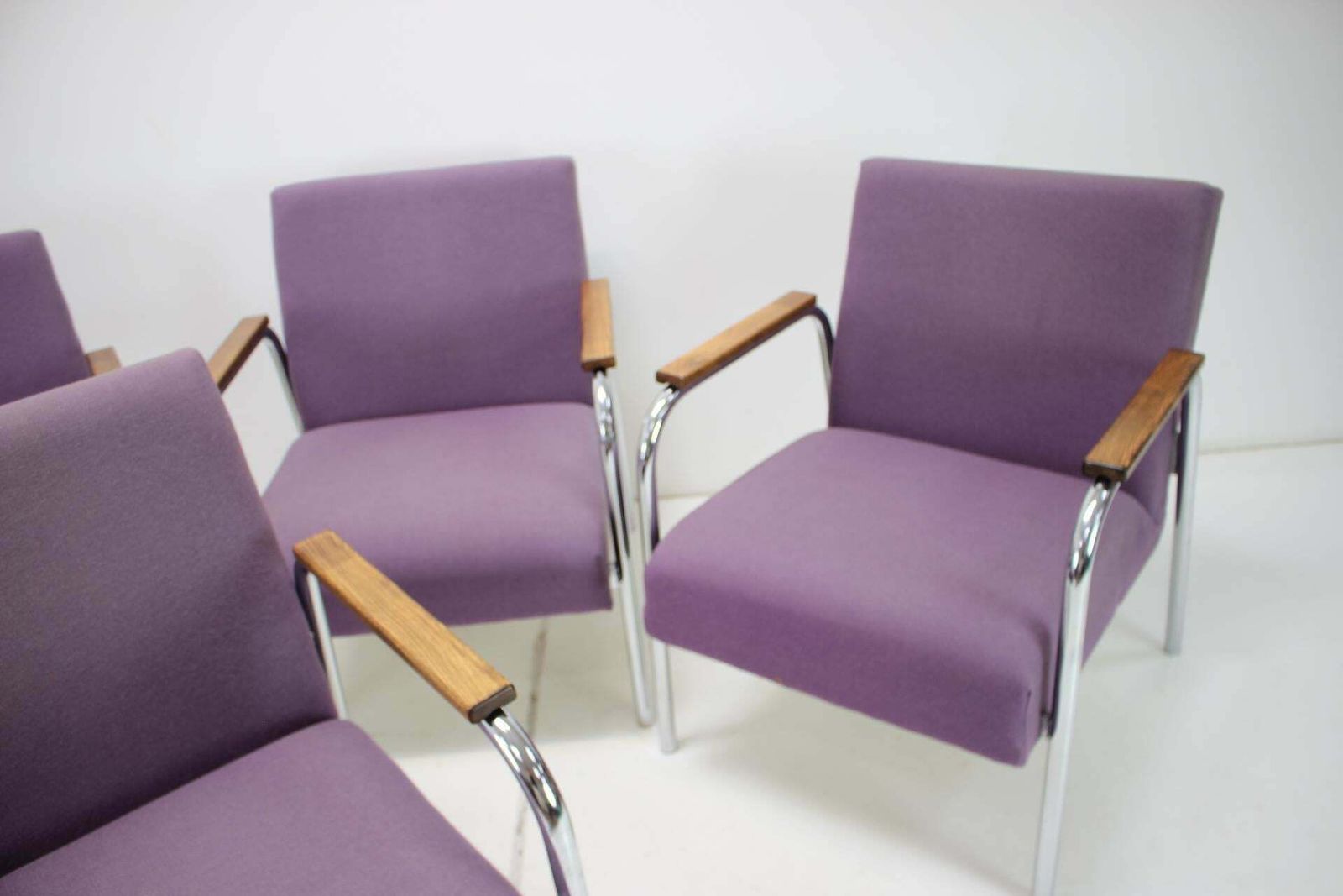 photo furniture Mid Century Tubular Chrome Armchair, Germany 1970s
