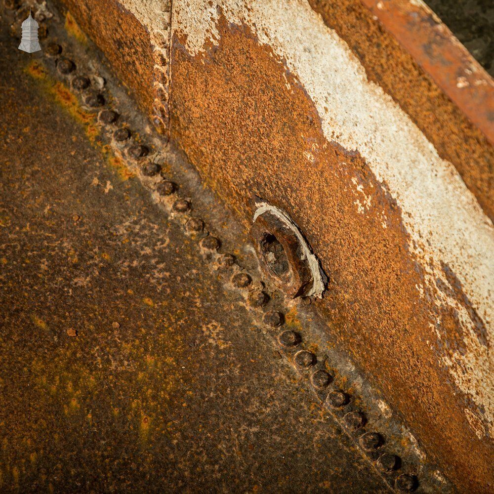 photo vinterior Galvanised Riveted Tank, Large Shallow Metal Trough Planter