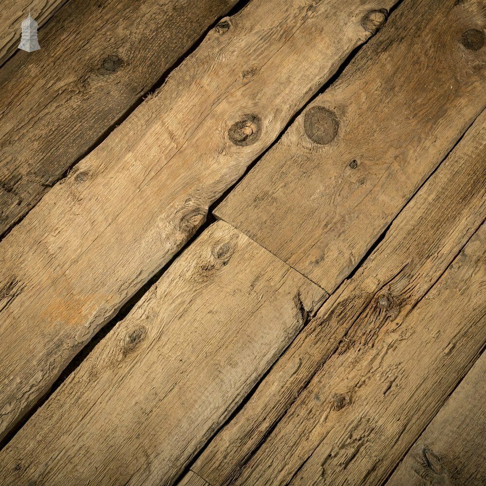 photo furniture Distressed Pine Boards, 8.5 Inch Wide, Batch Of 10.8 Square Metres