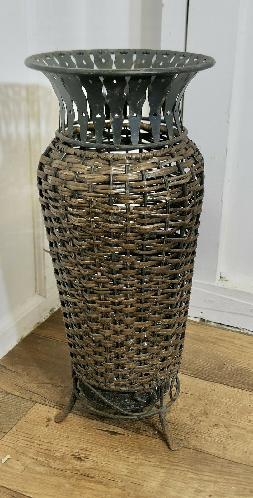 Woven Willow Stick Of Umbrella Stand photo Home Decor