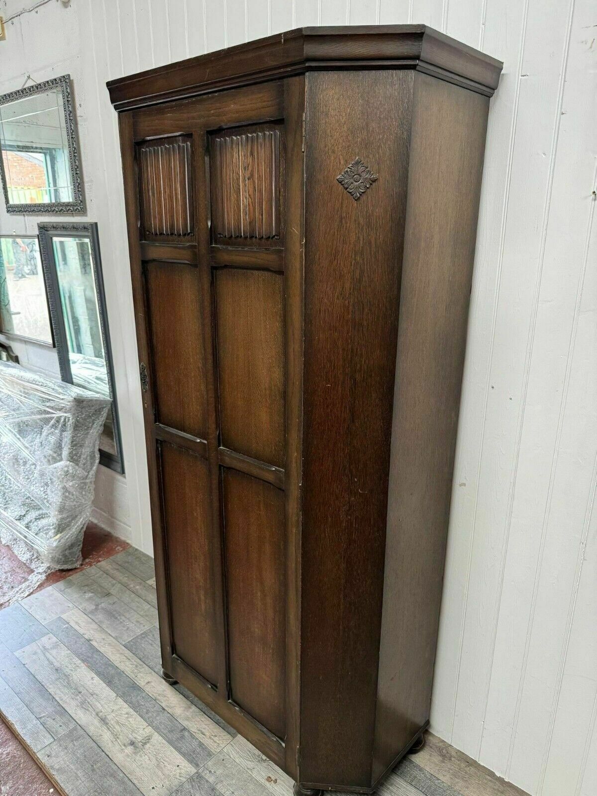 Antique Vintage Carved Single Hallrobe/Wardrobe Ready To Be Upcycled photo for sale