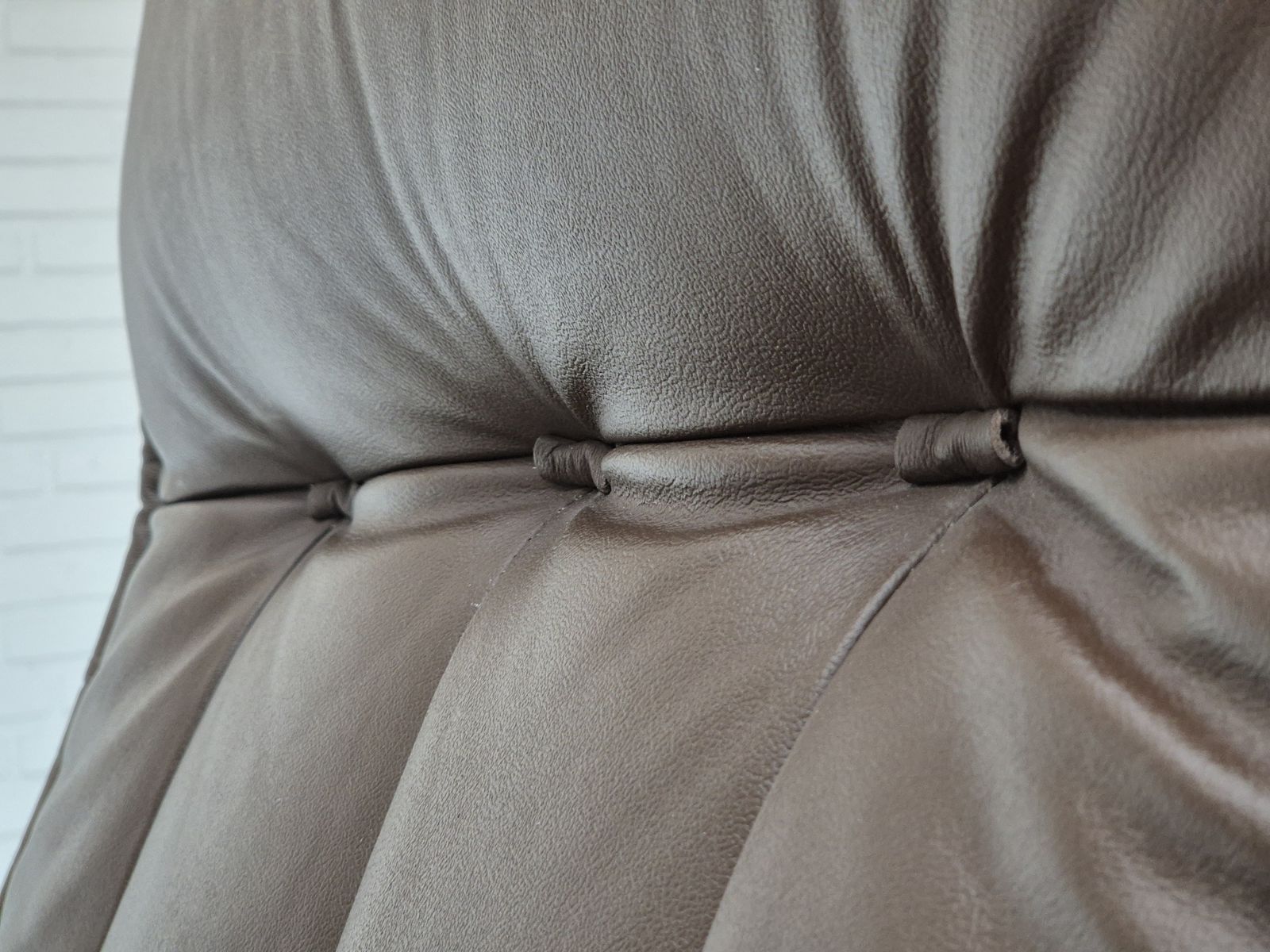 1970s, Danish Swivel Chair, Original Condition, Leather, Chrome Steel. photo vinterior