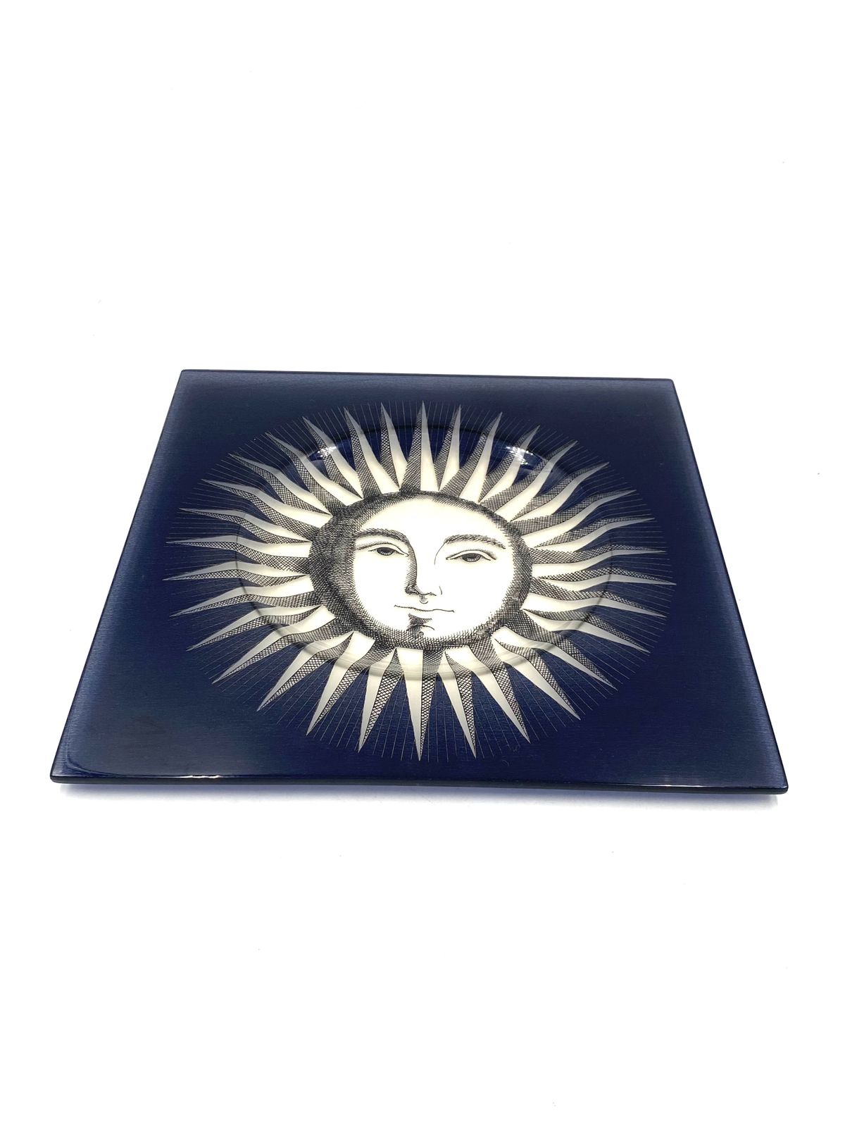 Piero Fornasetti, Sole Vide Poche, Compagnia Del Tabacco Su Licenza Fornasetti Italy 1980s photo furniture