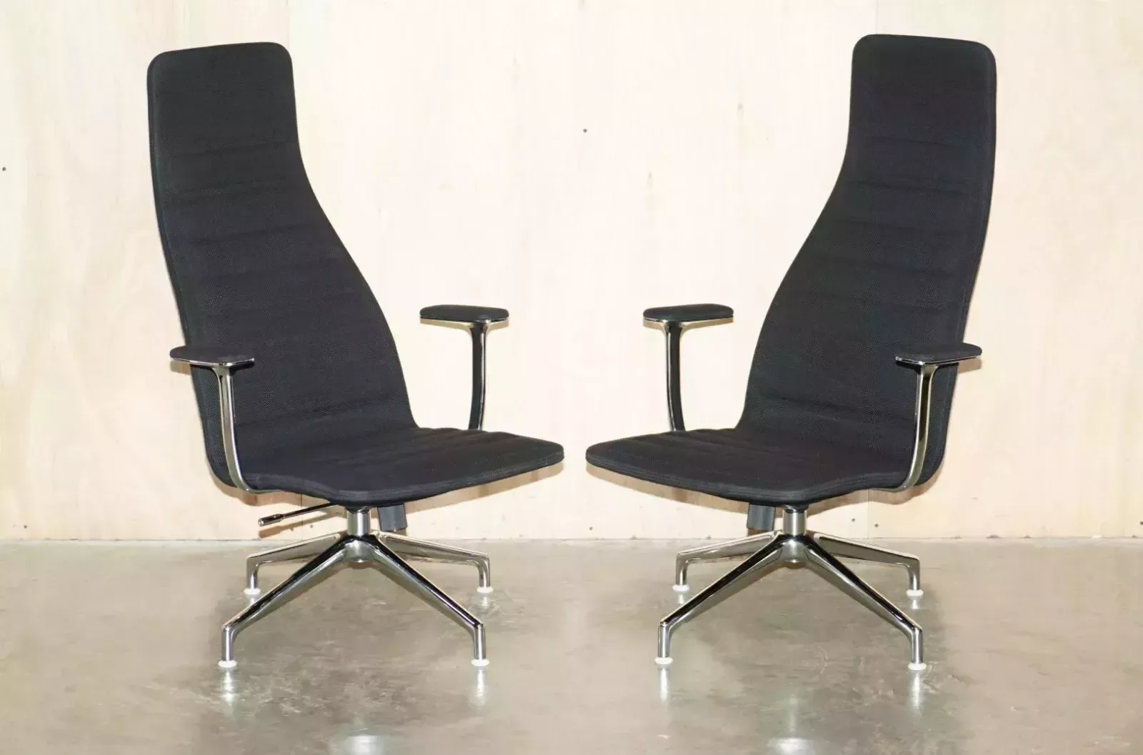 Pair Of Cappellini Lotus Office Lounge Armchairs By Jasper Morrison