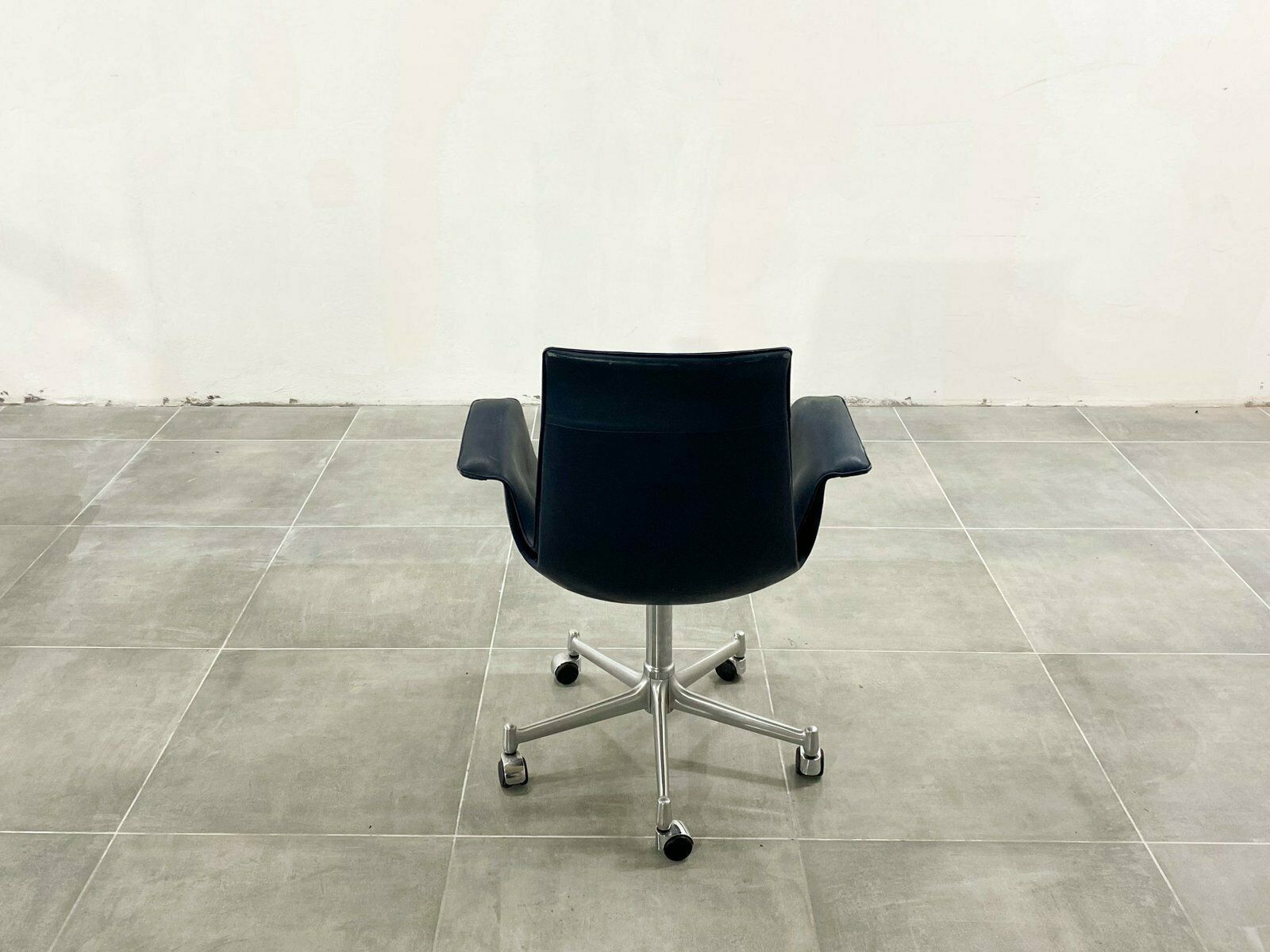 Fk 6727 Tulip Office Chair Attributed To Fabricius & Kastholm For Kill International, 1960s photo 1150.0