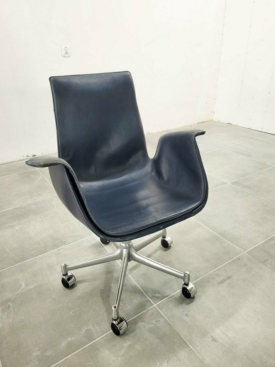 photo for sale Fk 6727 Tulip Office Chair Attributed To Fabricius & Kastholm For Kill International, 1960s
